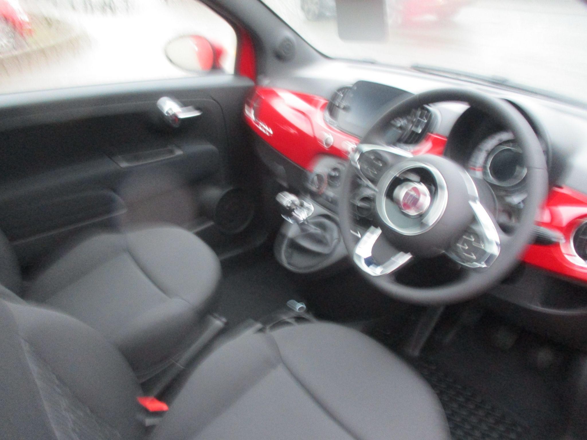 Fiat 500 Hybrid Image 13