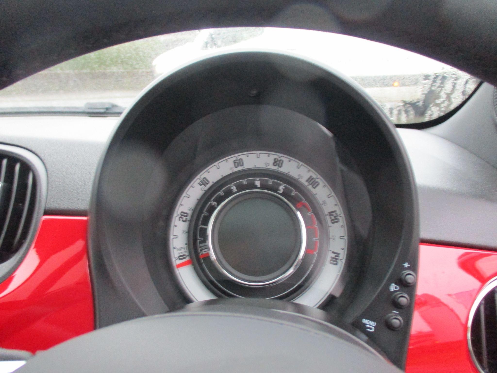 Fiat 500 Hybrid Image 14
