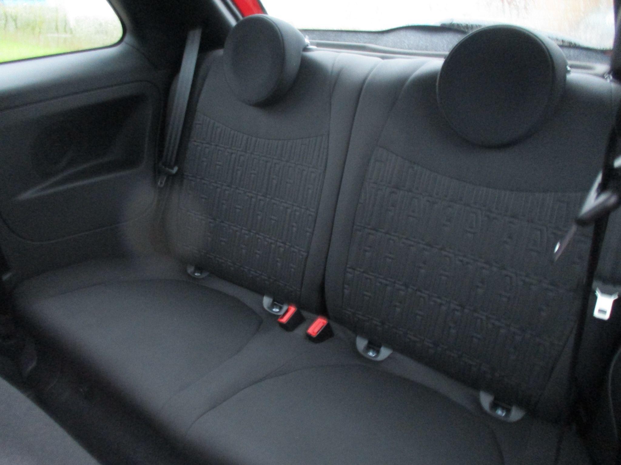 Fiat 500 Hybrid Image 19