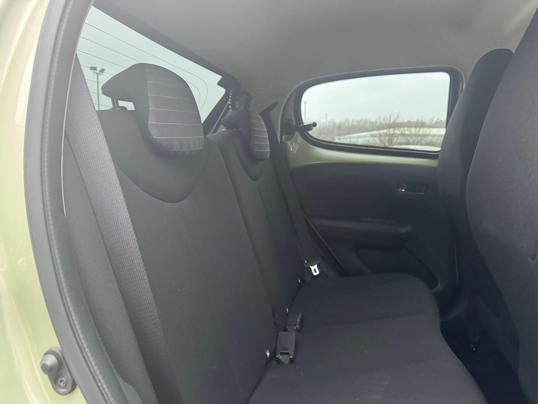 Peugeot 108 Image 13