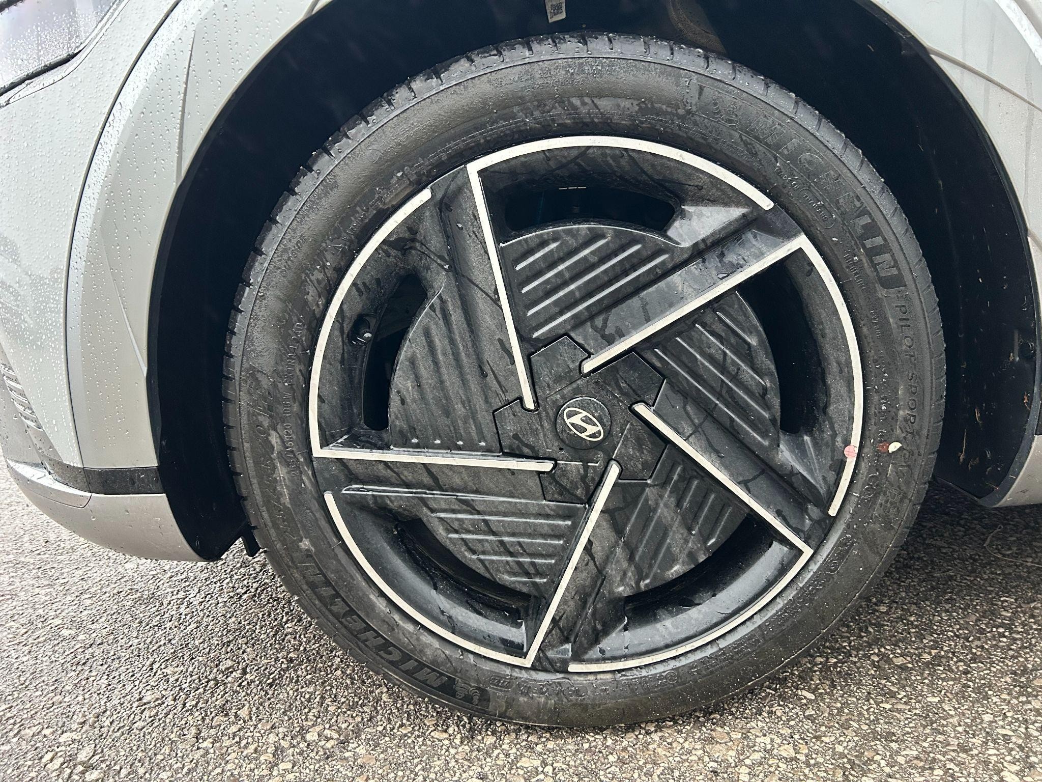 Hyundai IONIQ 5 Image 9