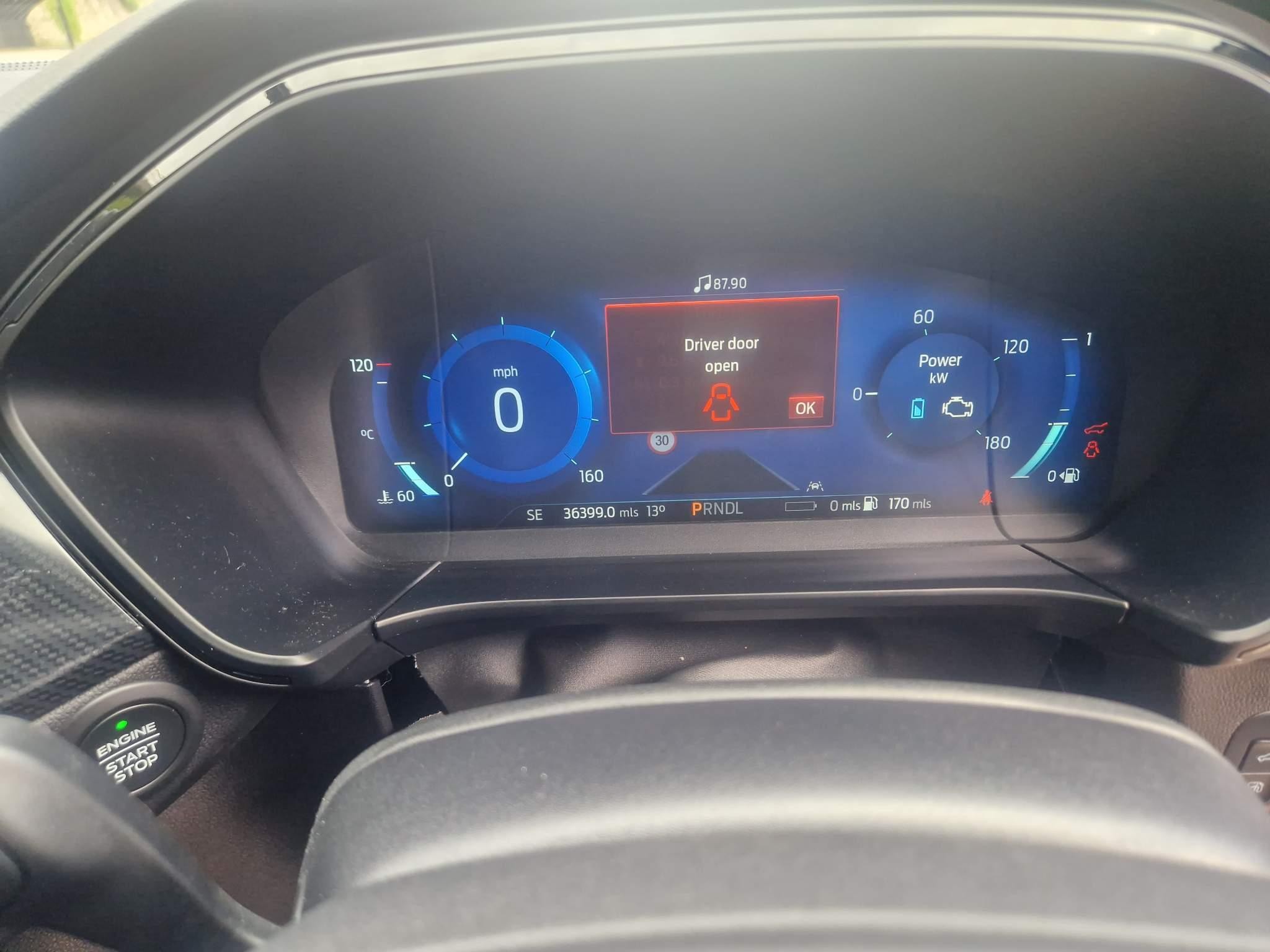 Ford Kuga Image 14