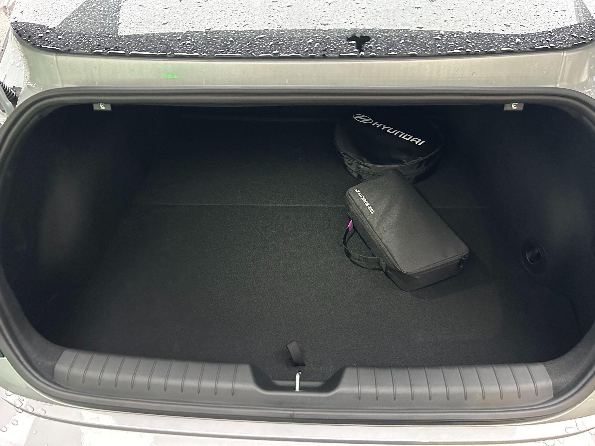 Hyundai IONIQ 6 Image 10