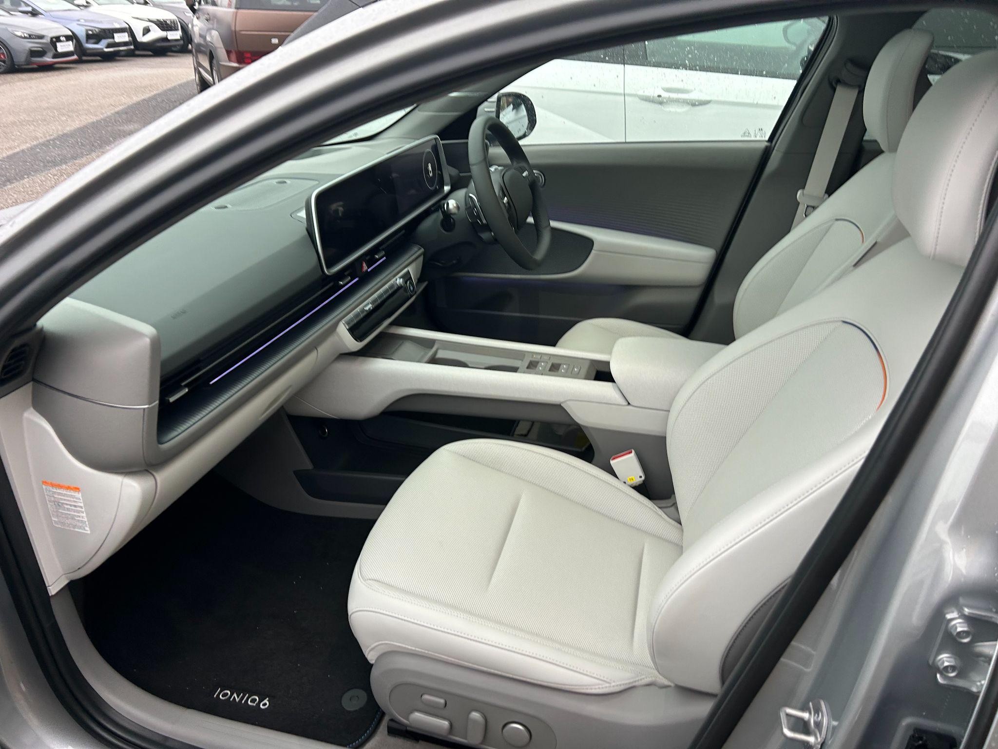 Hyundai IONIQ 6 Image 12