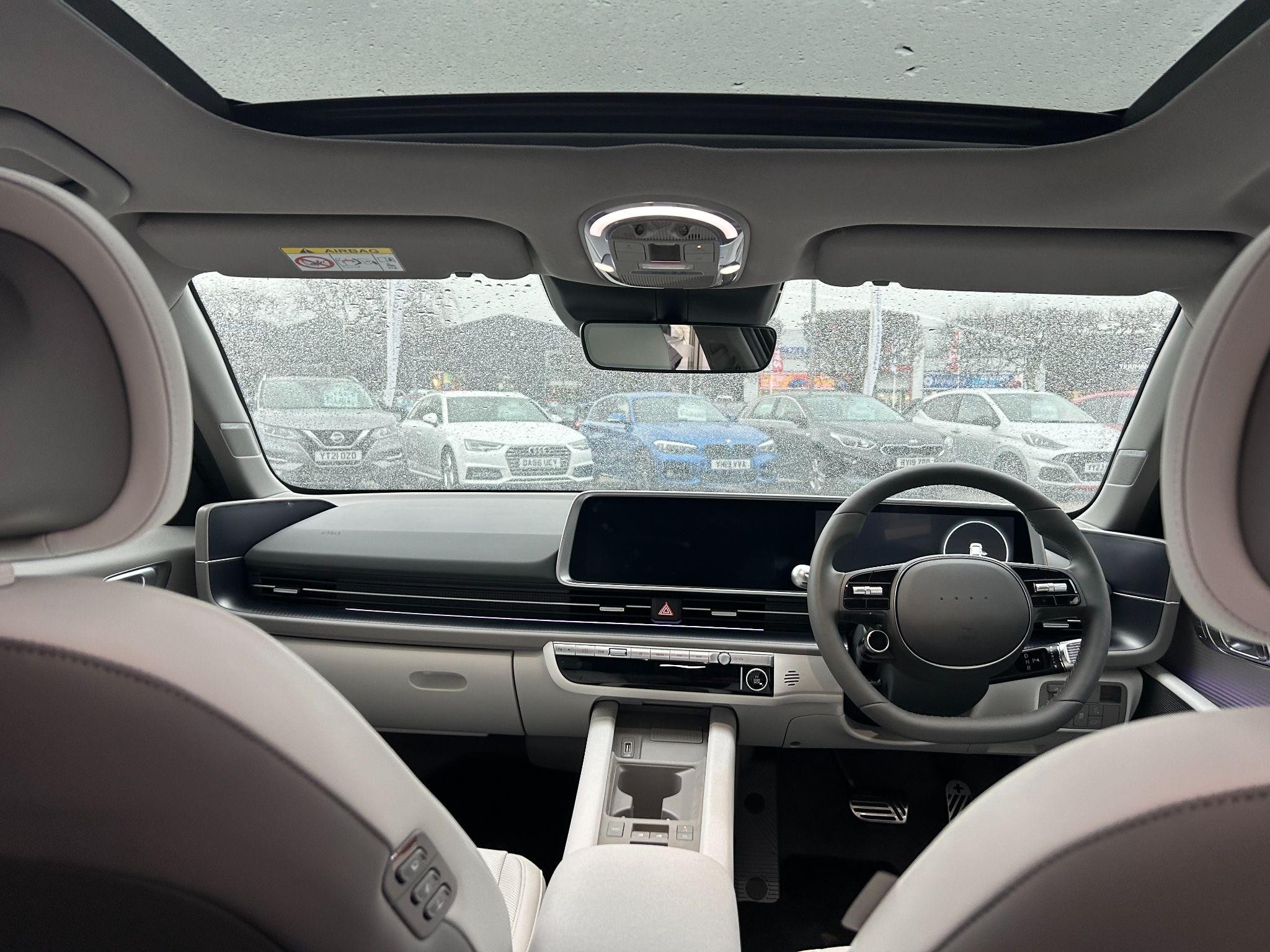 Hyundai IONIQ 6 Image 13