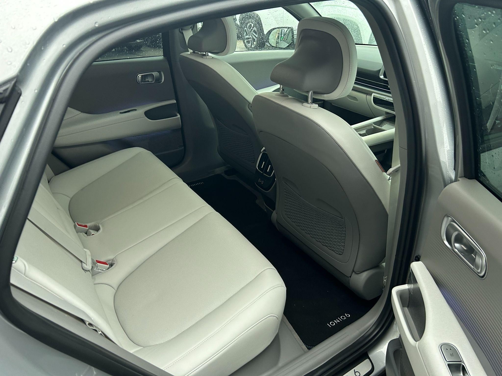 Hyundai IONIQ 6 Image 18