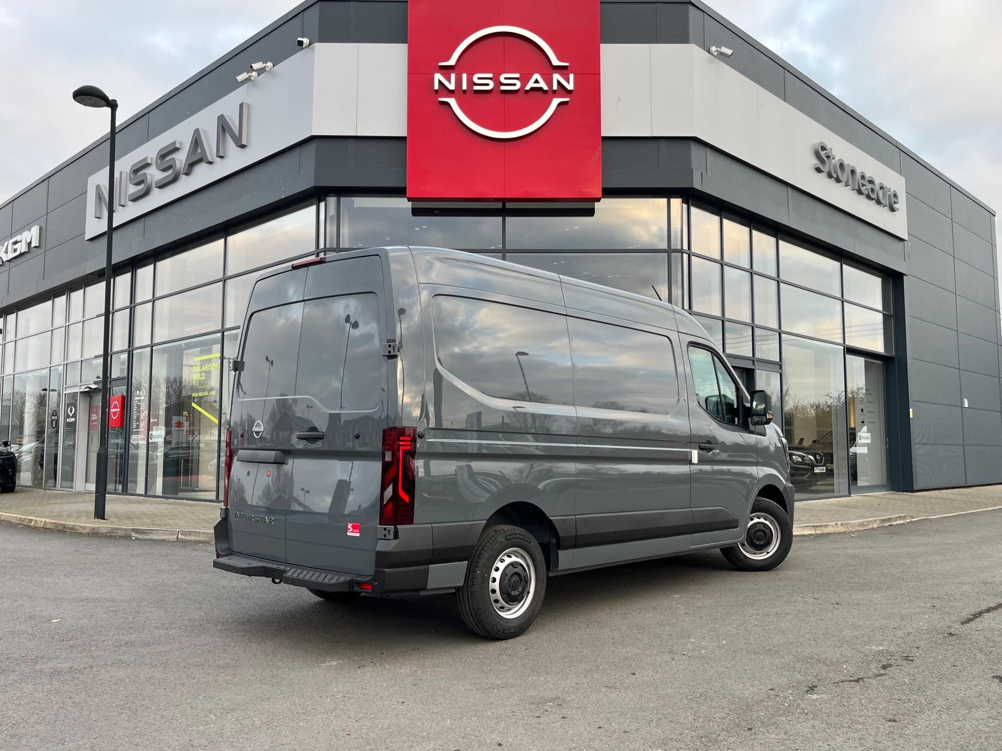 Nissan Interstar Image 3