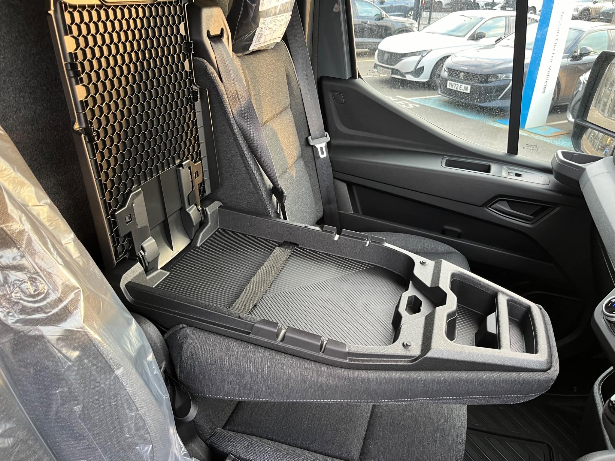 Nissan Interstar Image 41