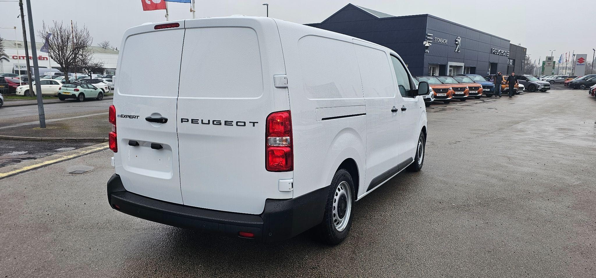 Peugeot e-Expert Image 3