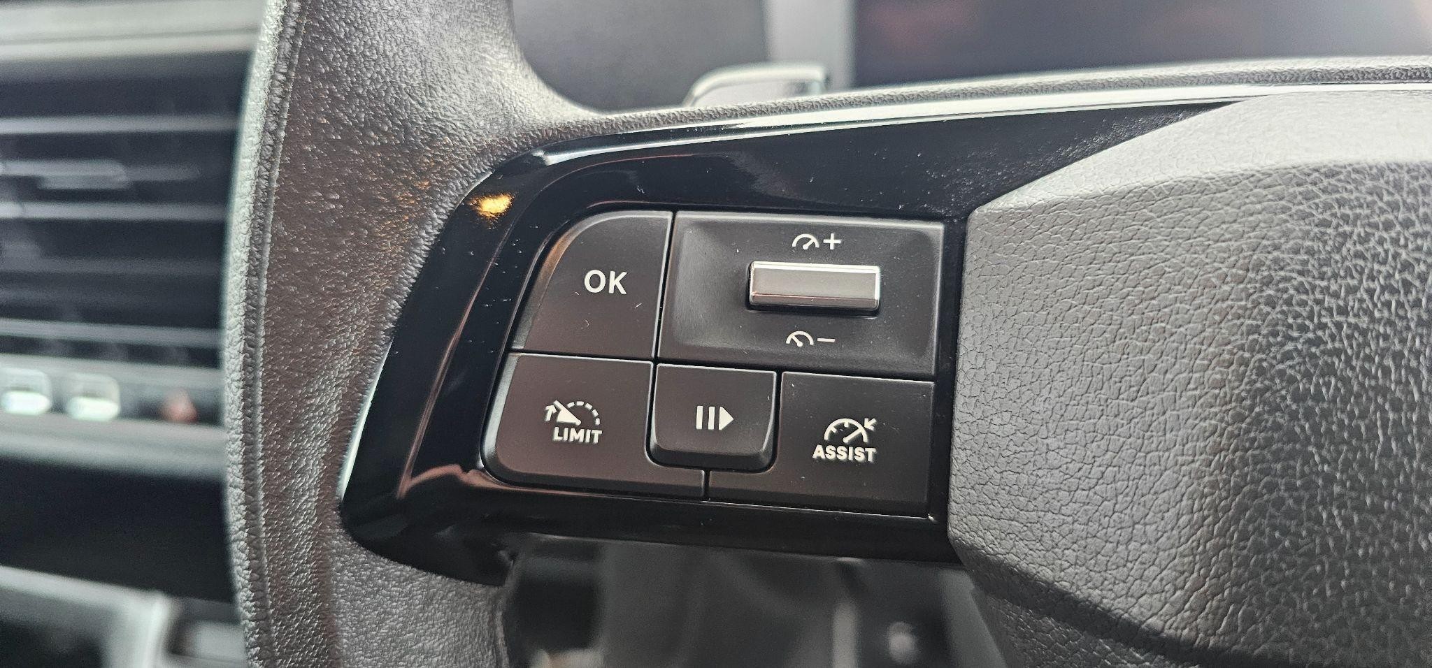 Peugeot e-Expert Image 26