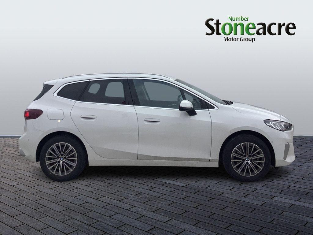 BMW 2 Series Active Tourer Image 2