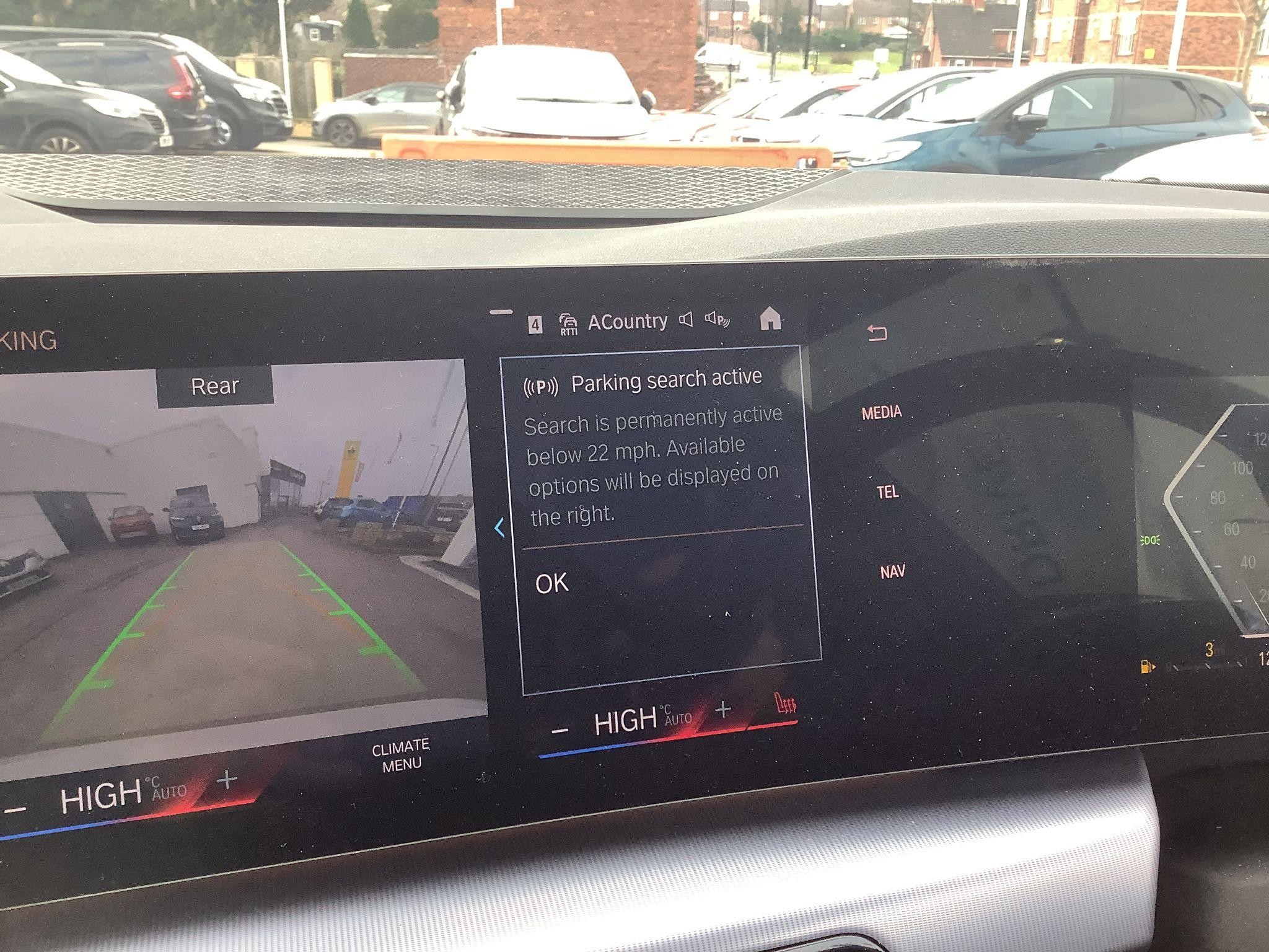 BMW 2 Series Active Tourer Image 23