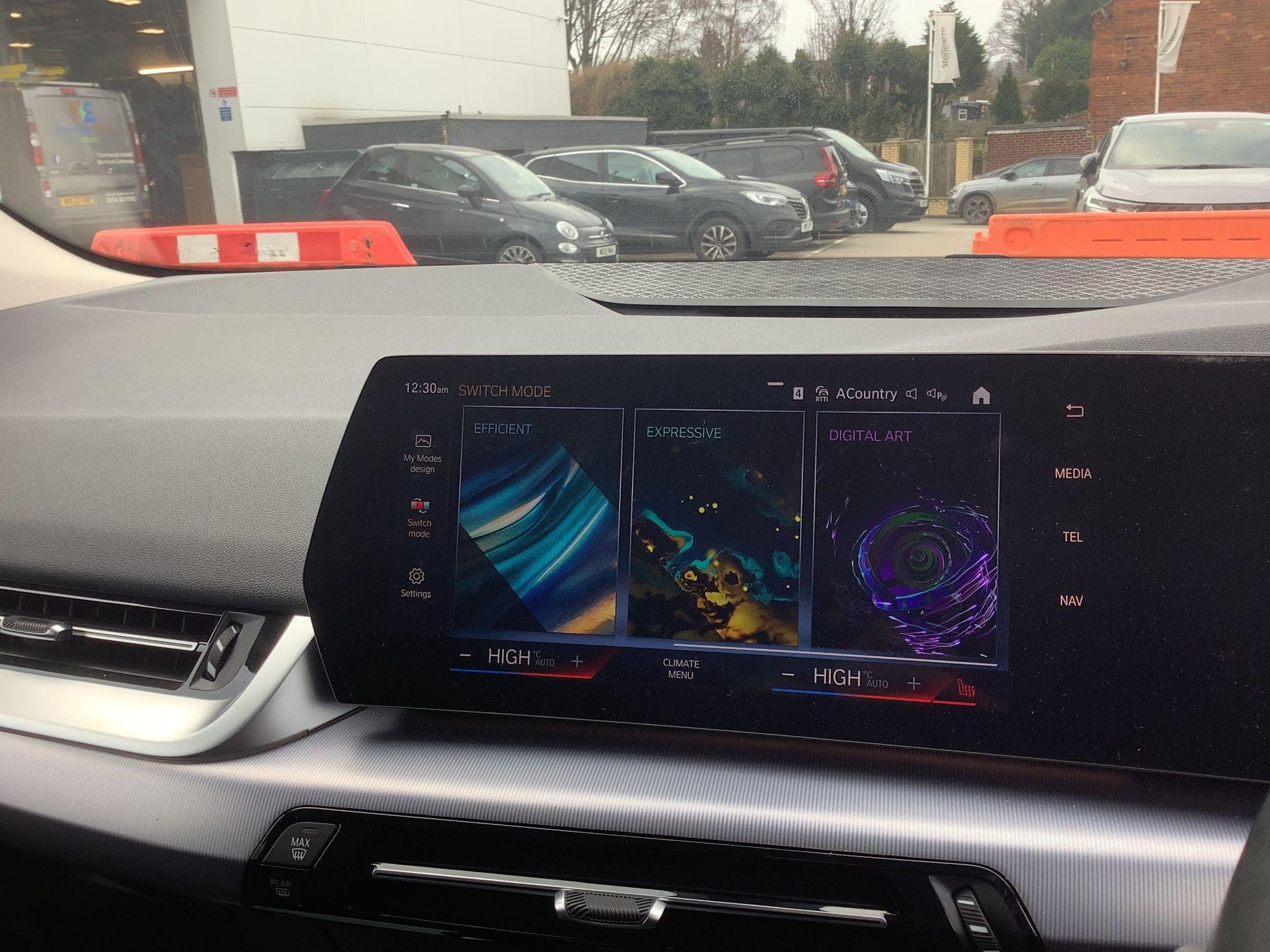 BMW 2 Series Active Tourer Image 28
