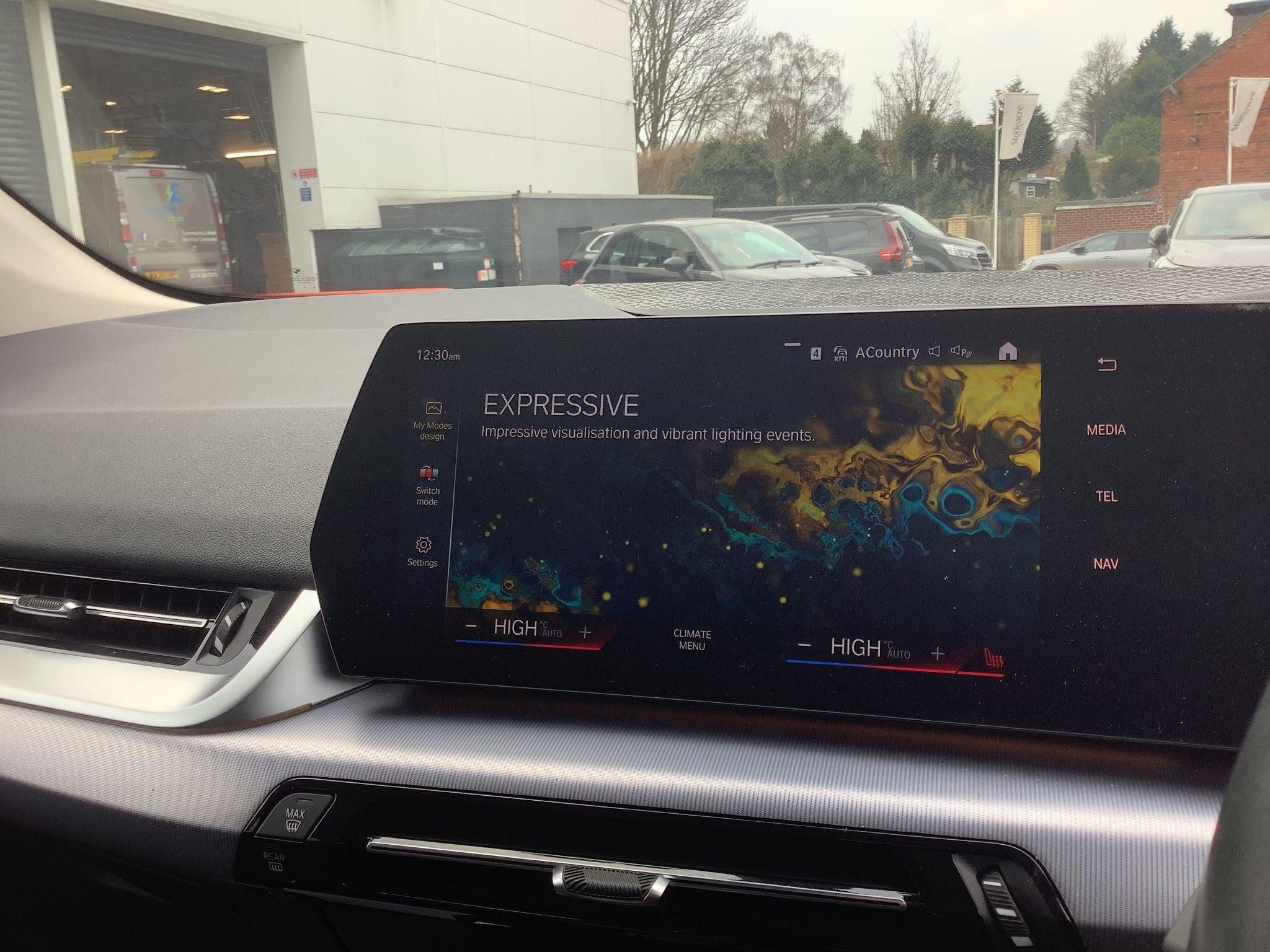 BMW 2 Series Active Tourer Image 31