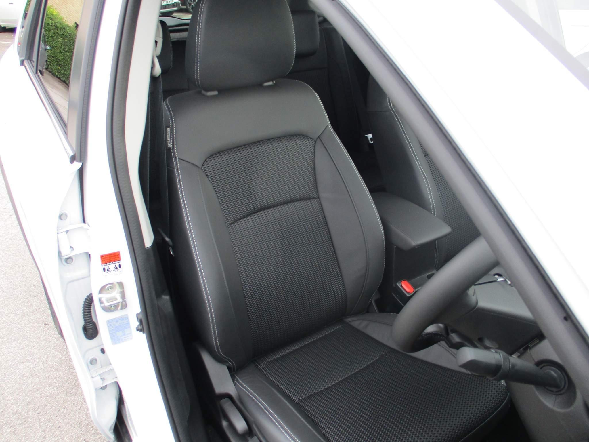 Suzuki SX4 S-Cross Image 12