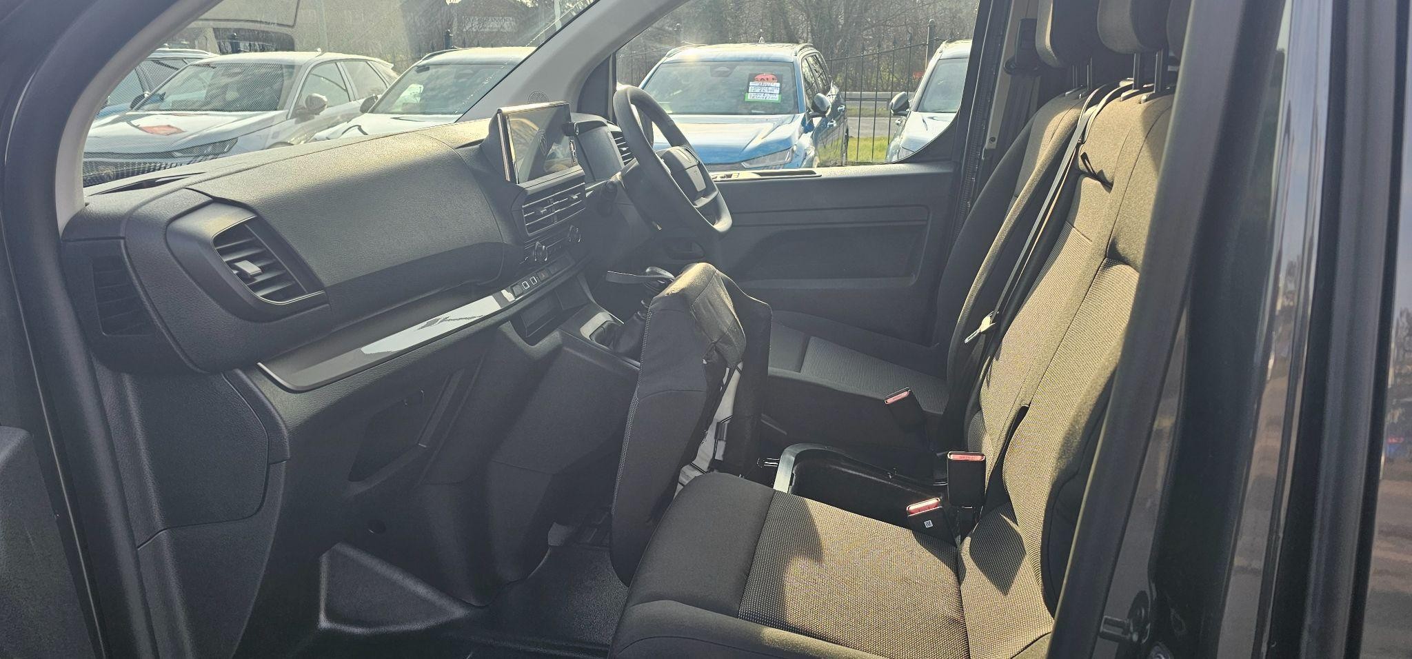 Peugeot Expert Image 22
