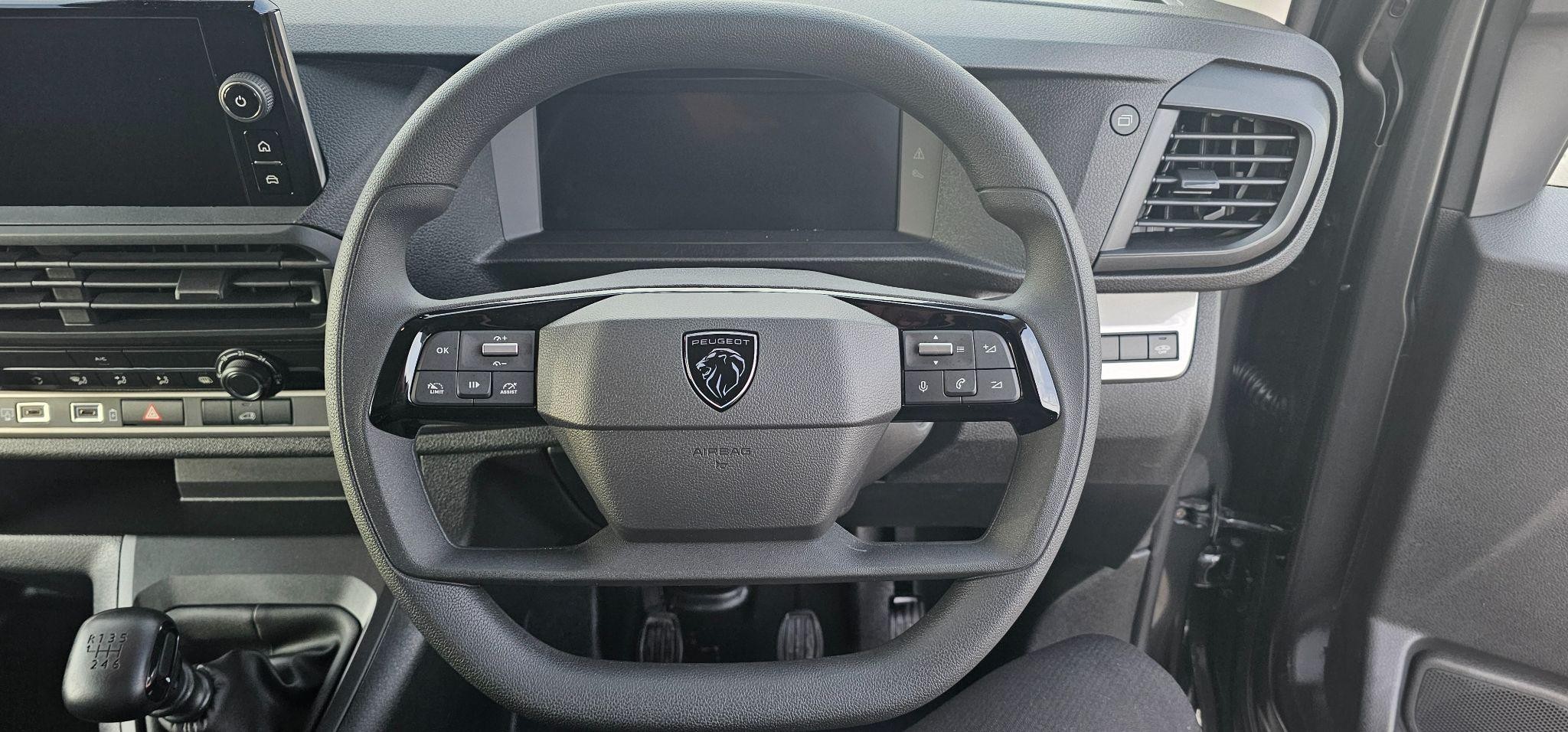 Peugeot Expert Image 31
