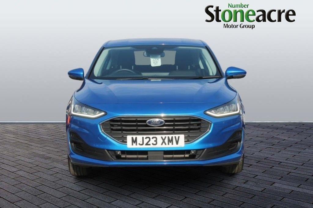 Ford Focus Image 8