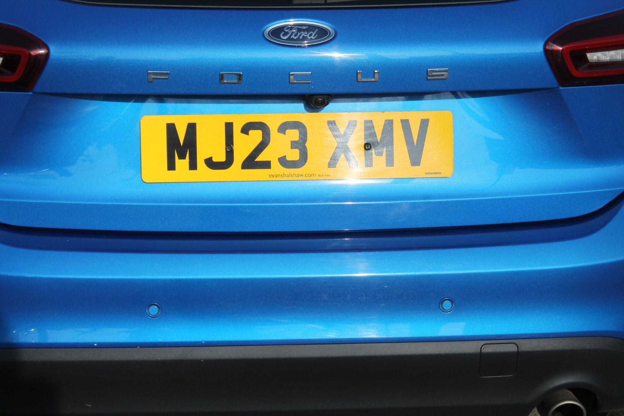Ford Focus Image 9