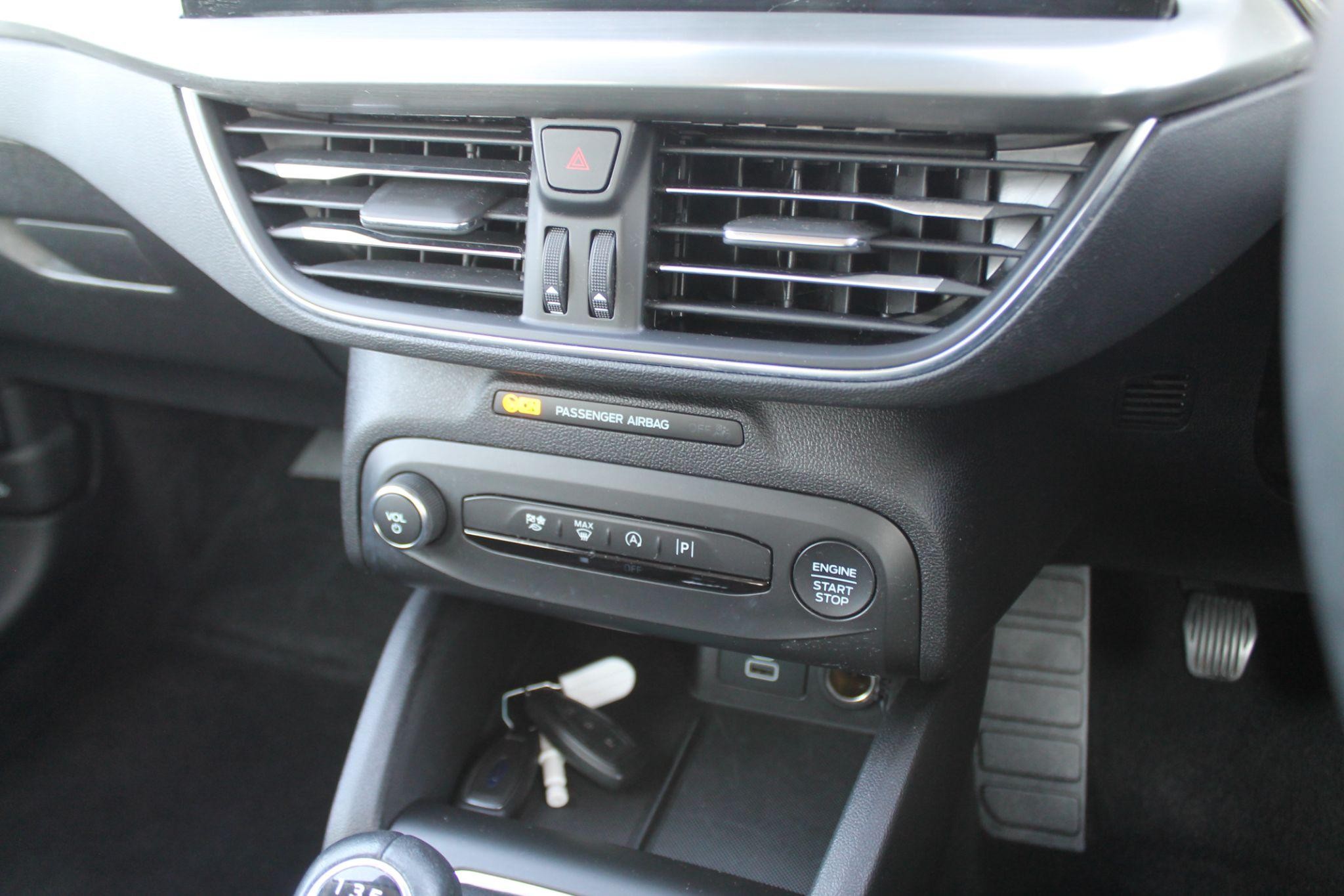 Ford Focus Image 20
