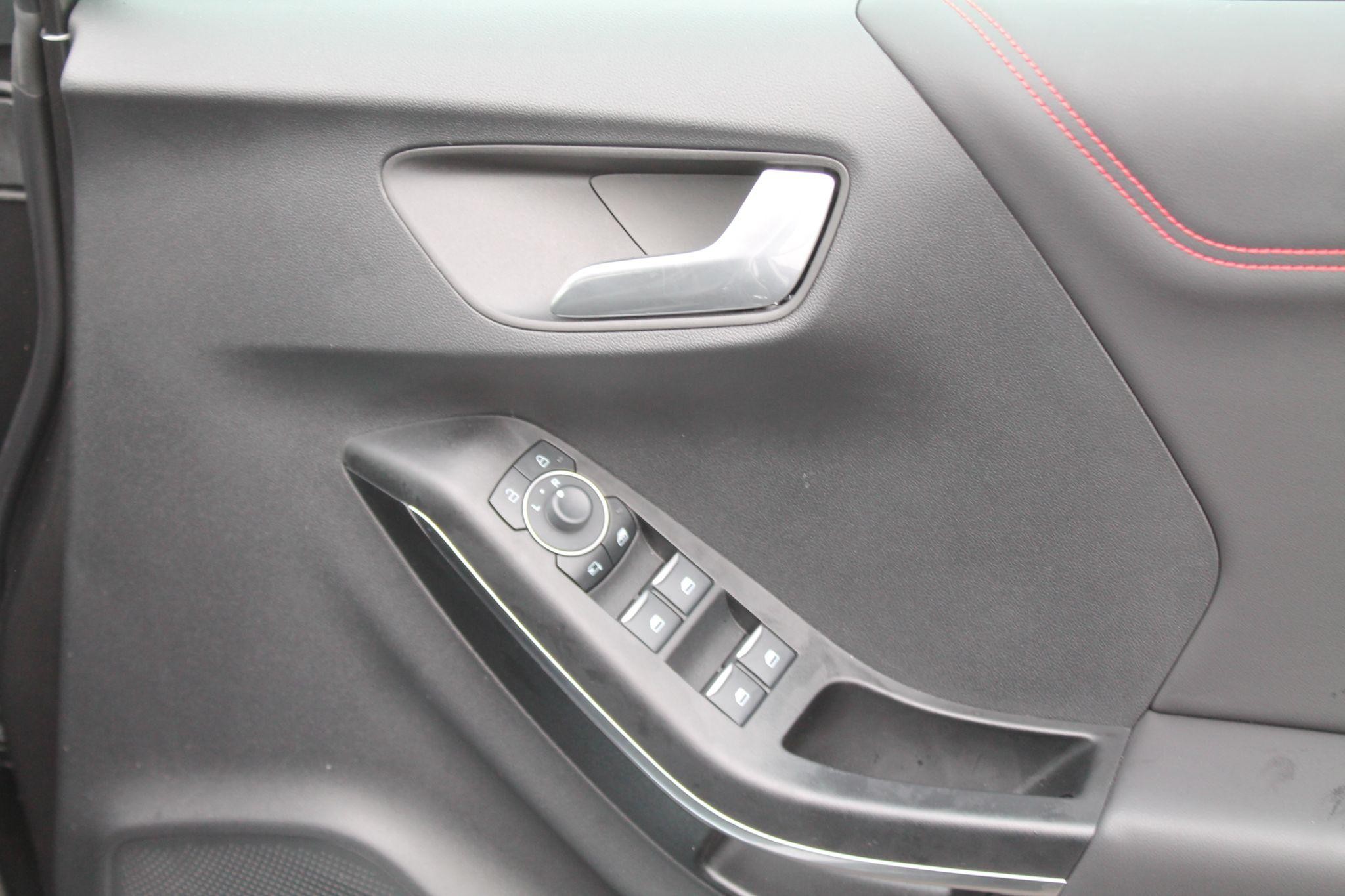 Ford Puma Image 26