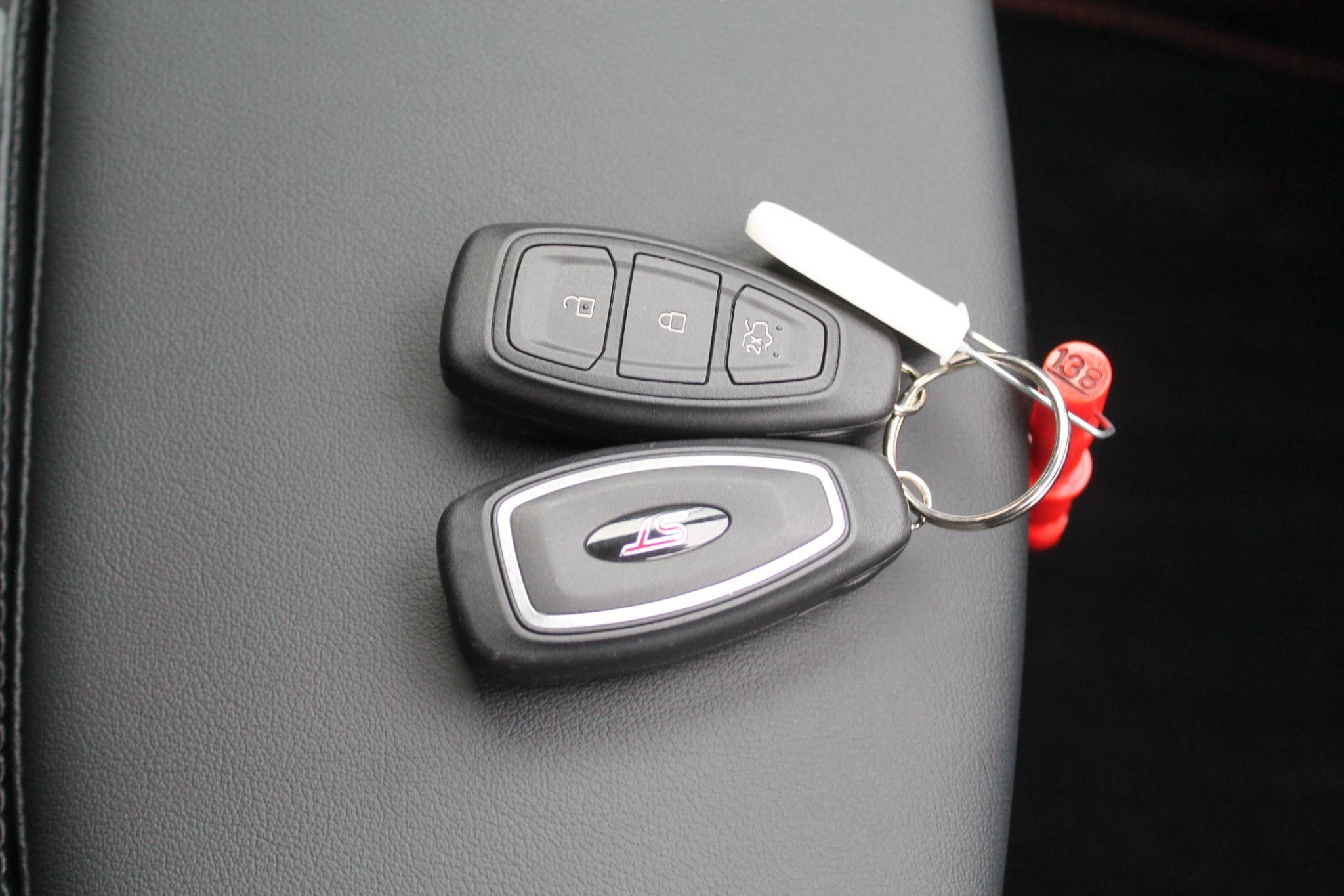 Ford Puma Image 28