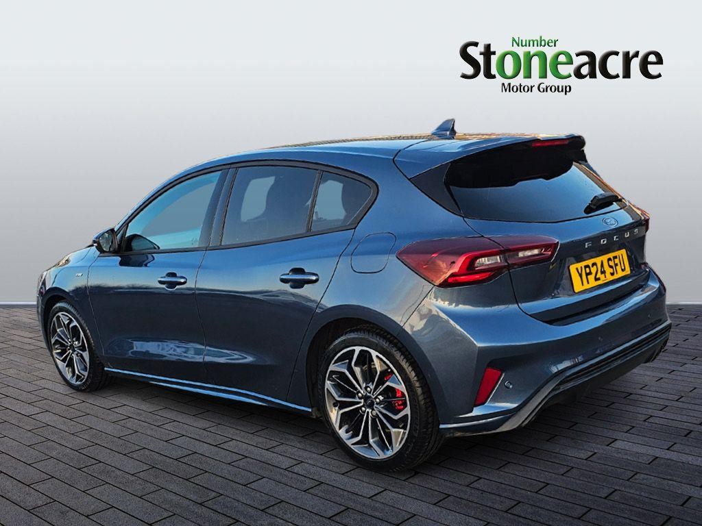 Ford Focus Image 6