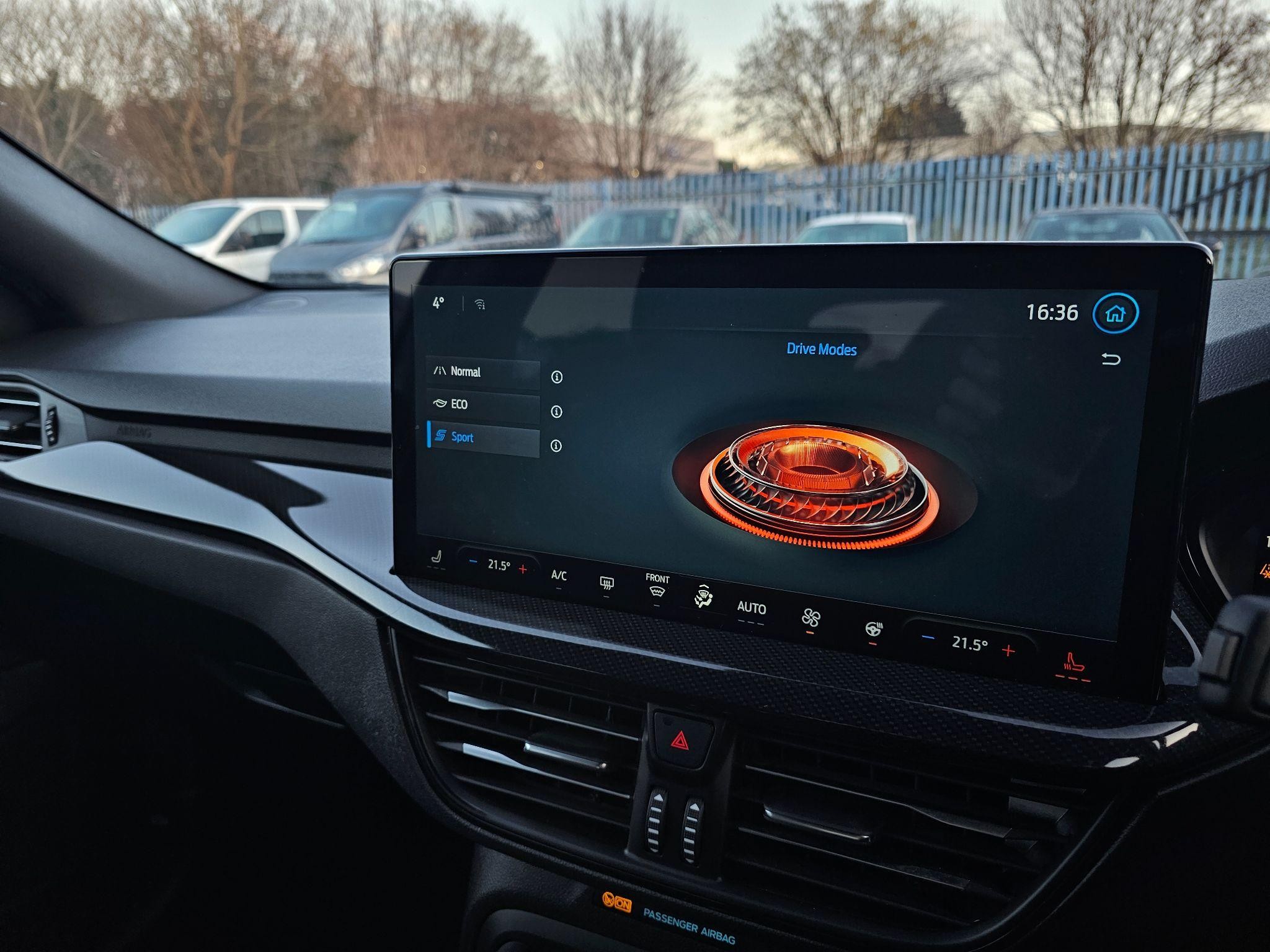 Ford Focus Image 19