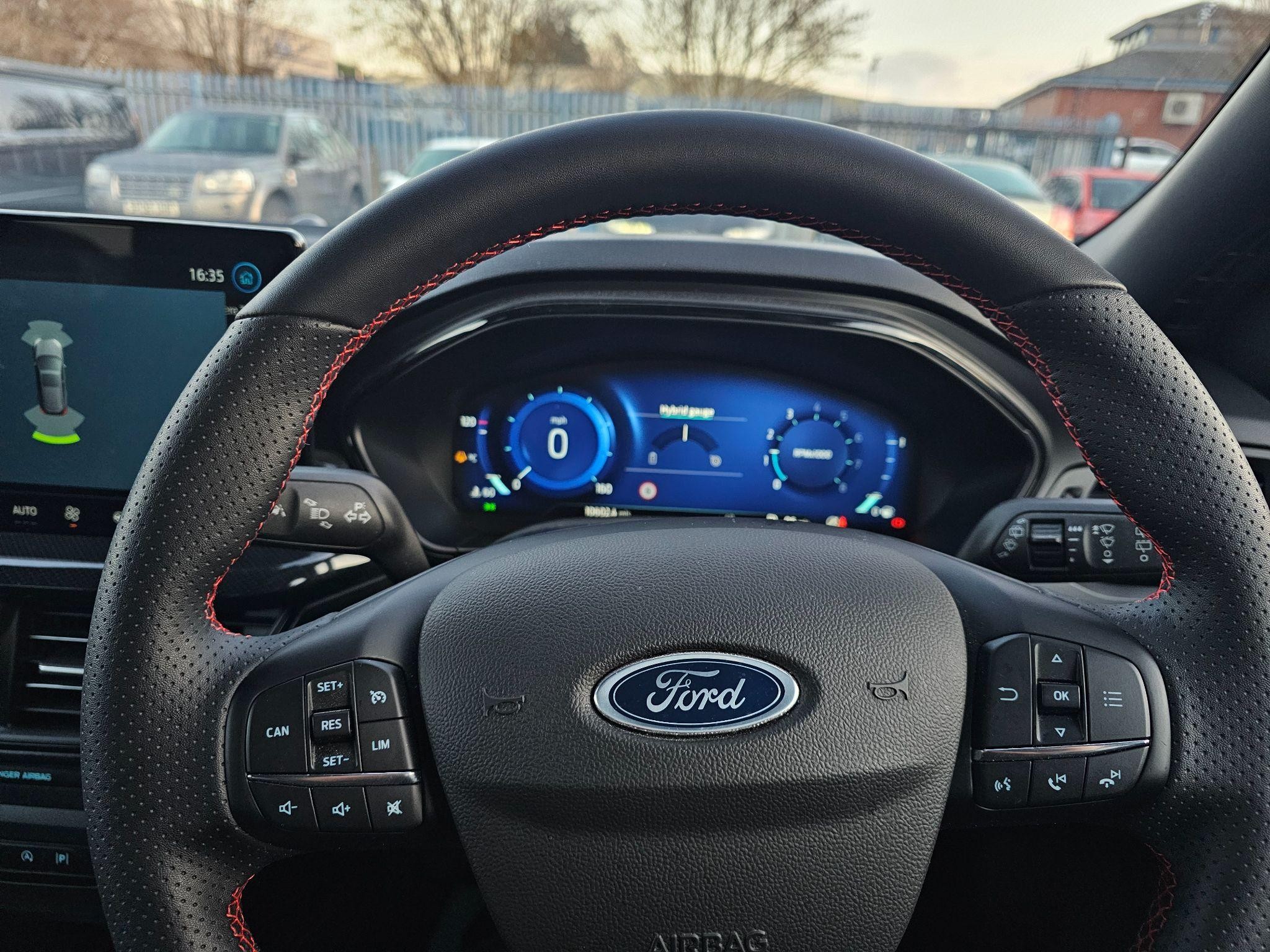Ford Focus Image 23