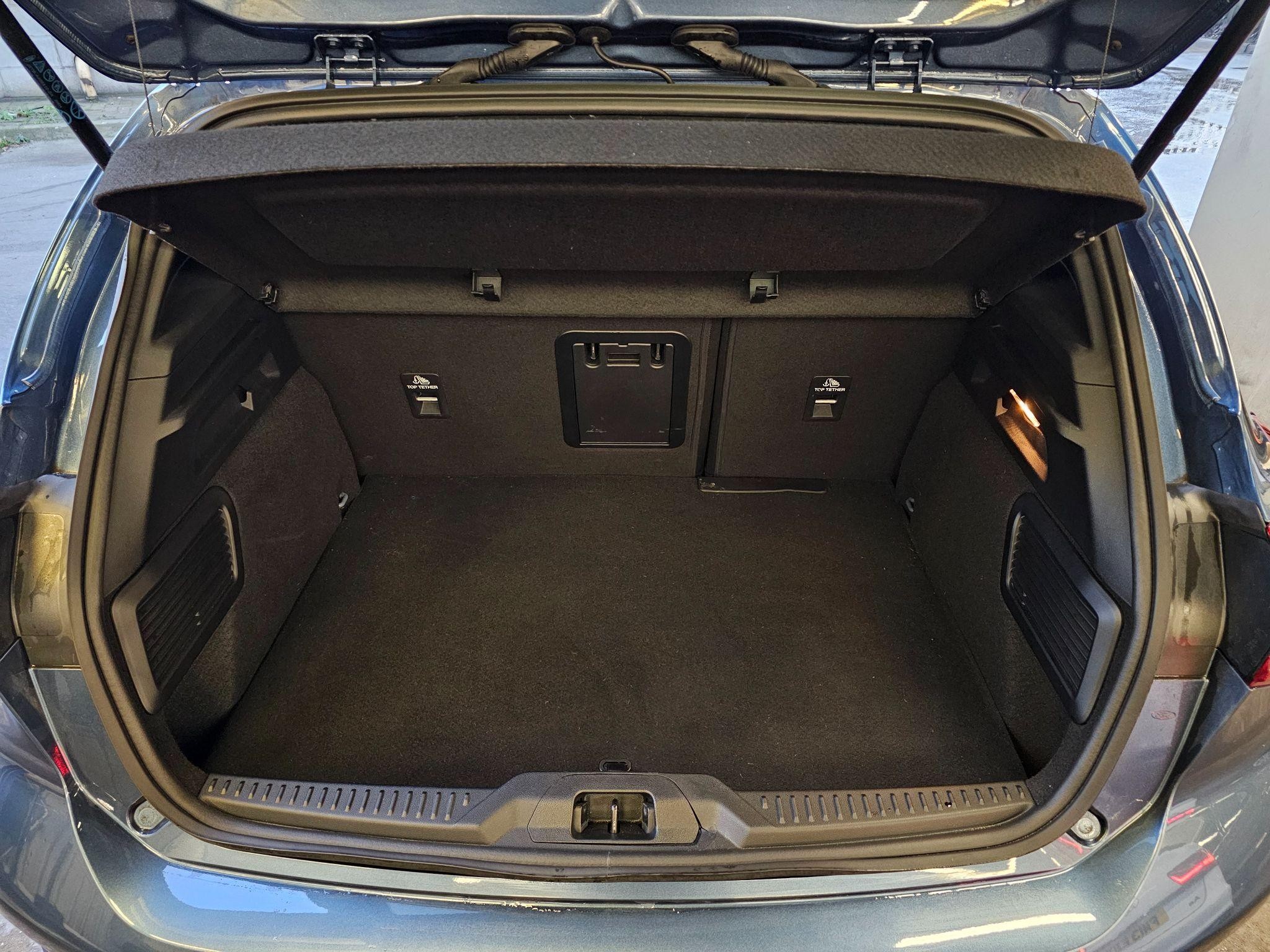 Ford Focus Image 24