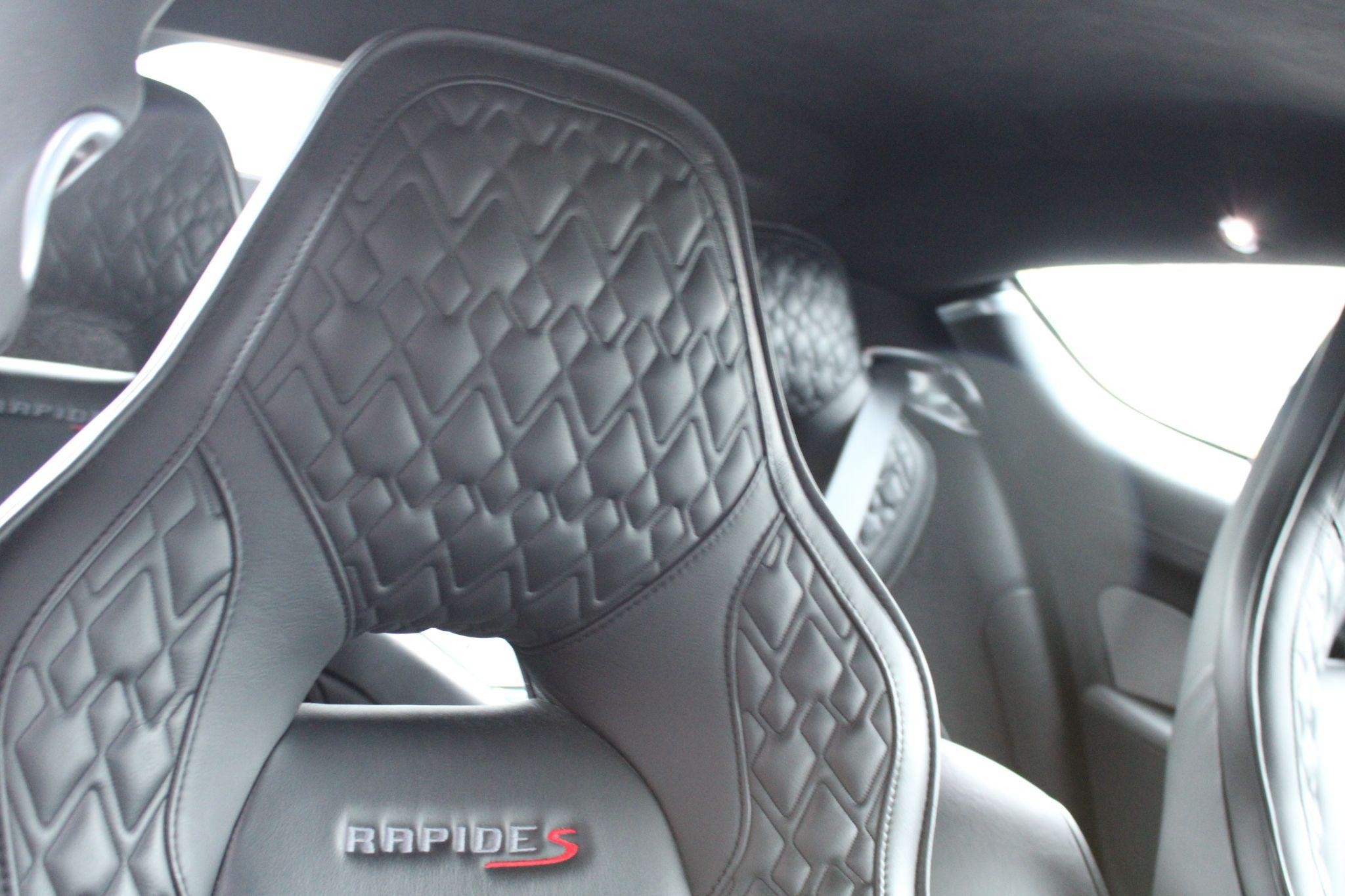 Aston Martin Rapide S Image 10
