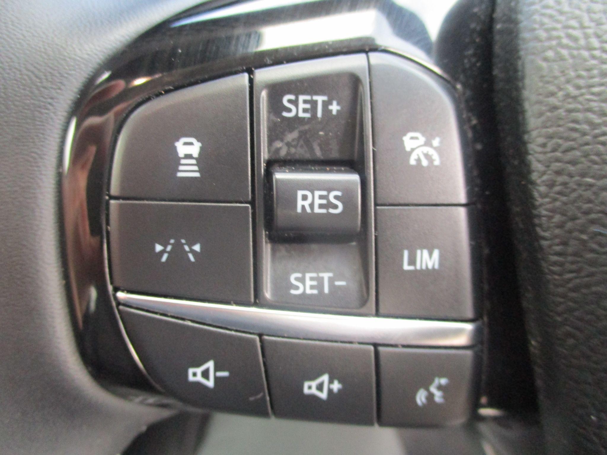Ford Kuga Image 12