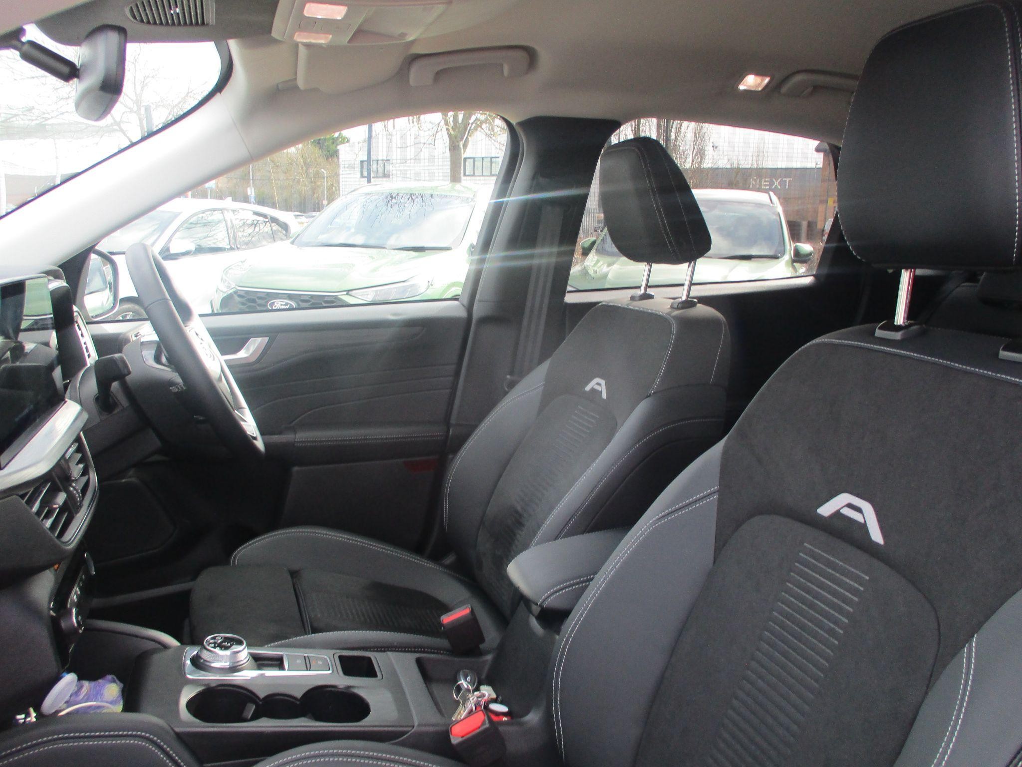 Ford Kuga Image 26