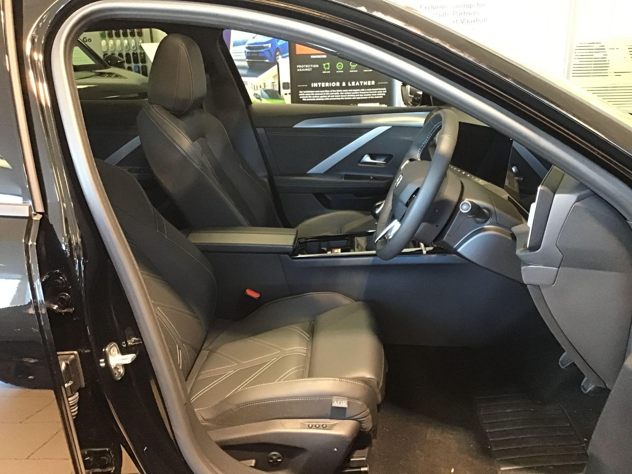 Vauxhall Astra Image 11
