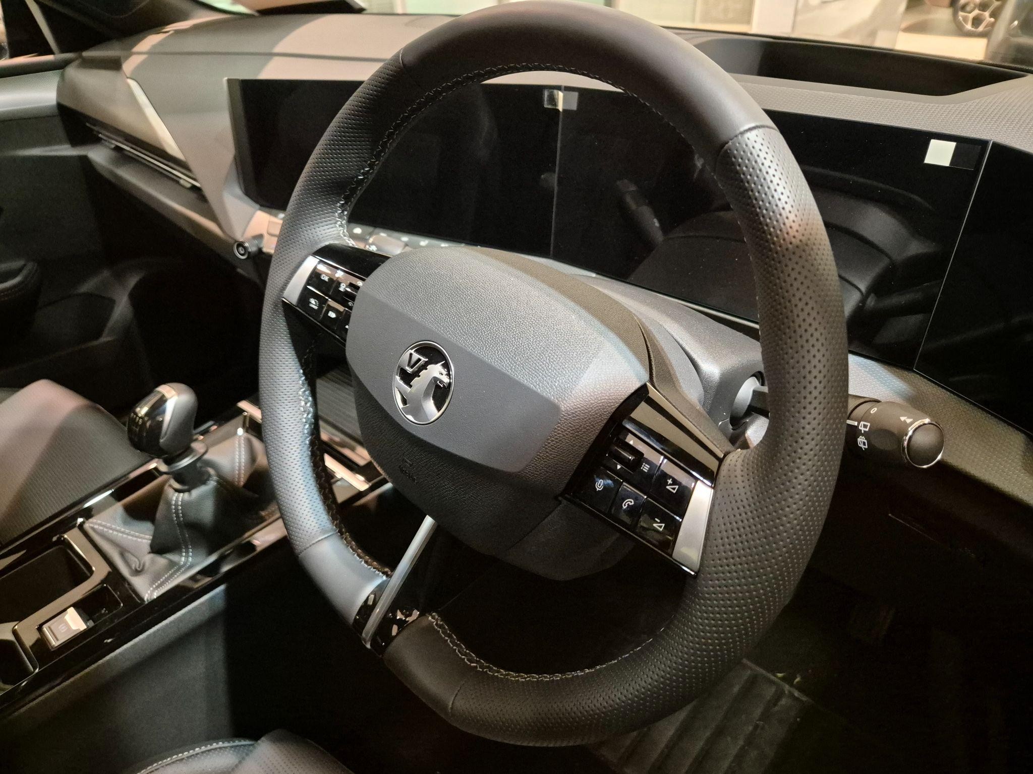 Vauxhall Astra Image 16