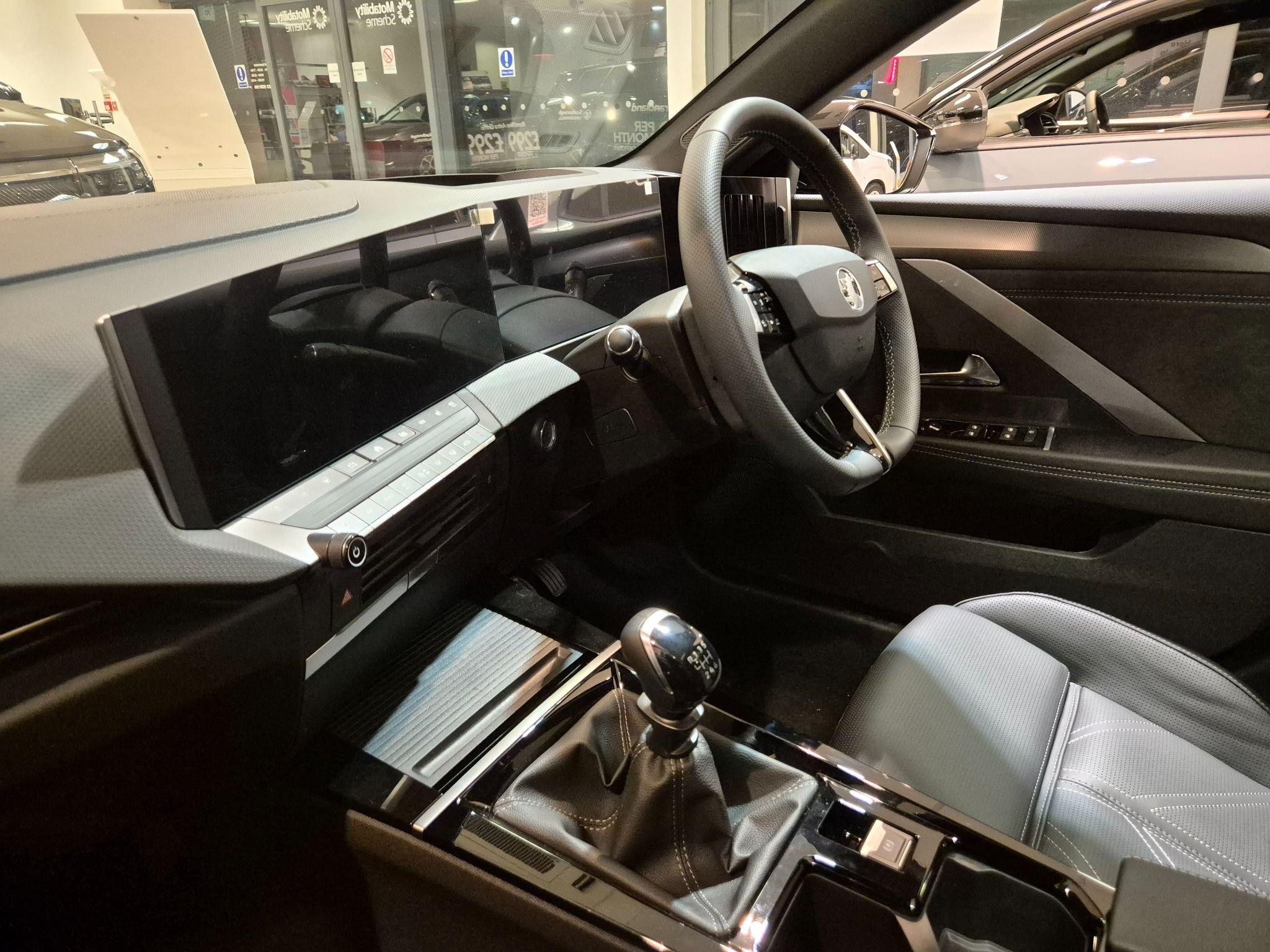Vauxhall Astra Image 20