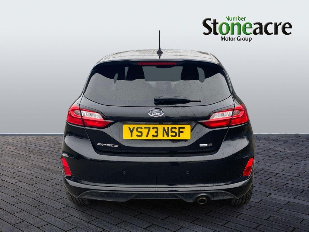 Ford Fiesta Image 6
