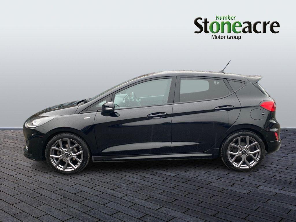 Ford Fiesta Image 8