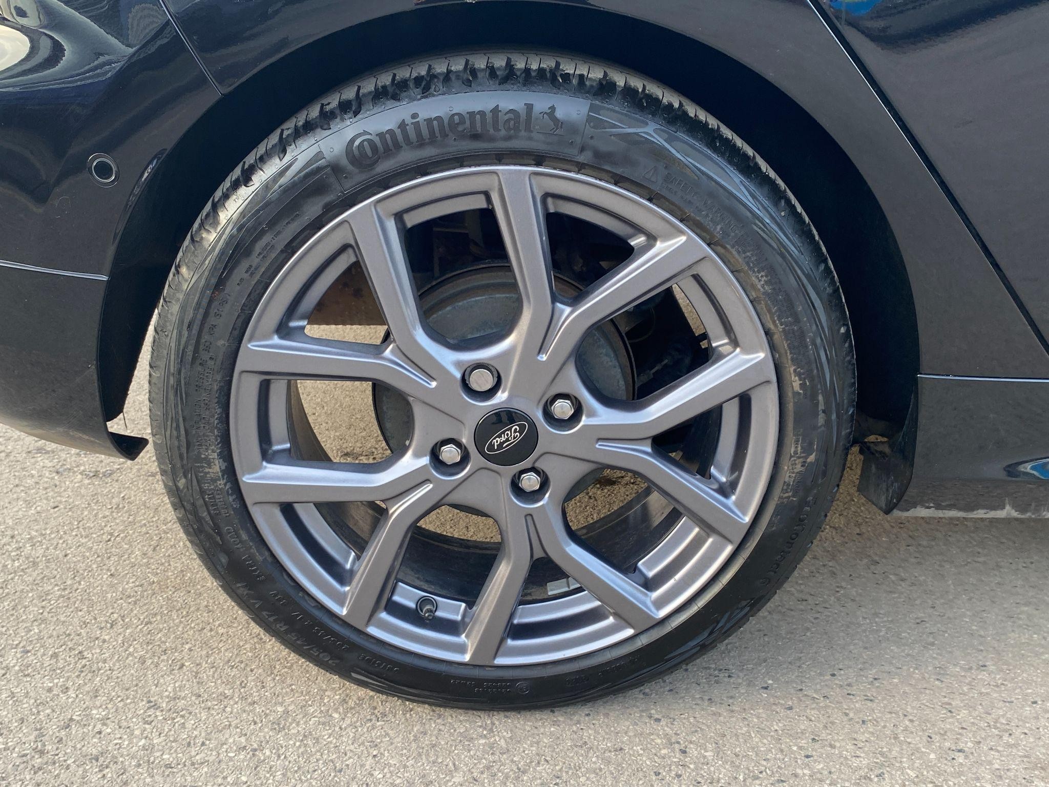 Ford Fiesta Image 11