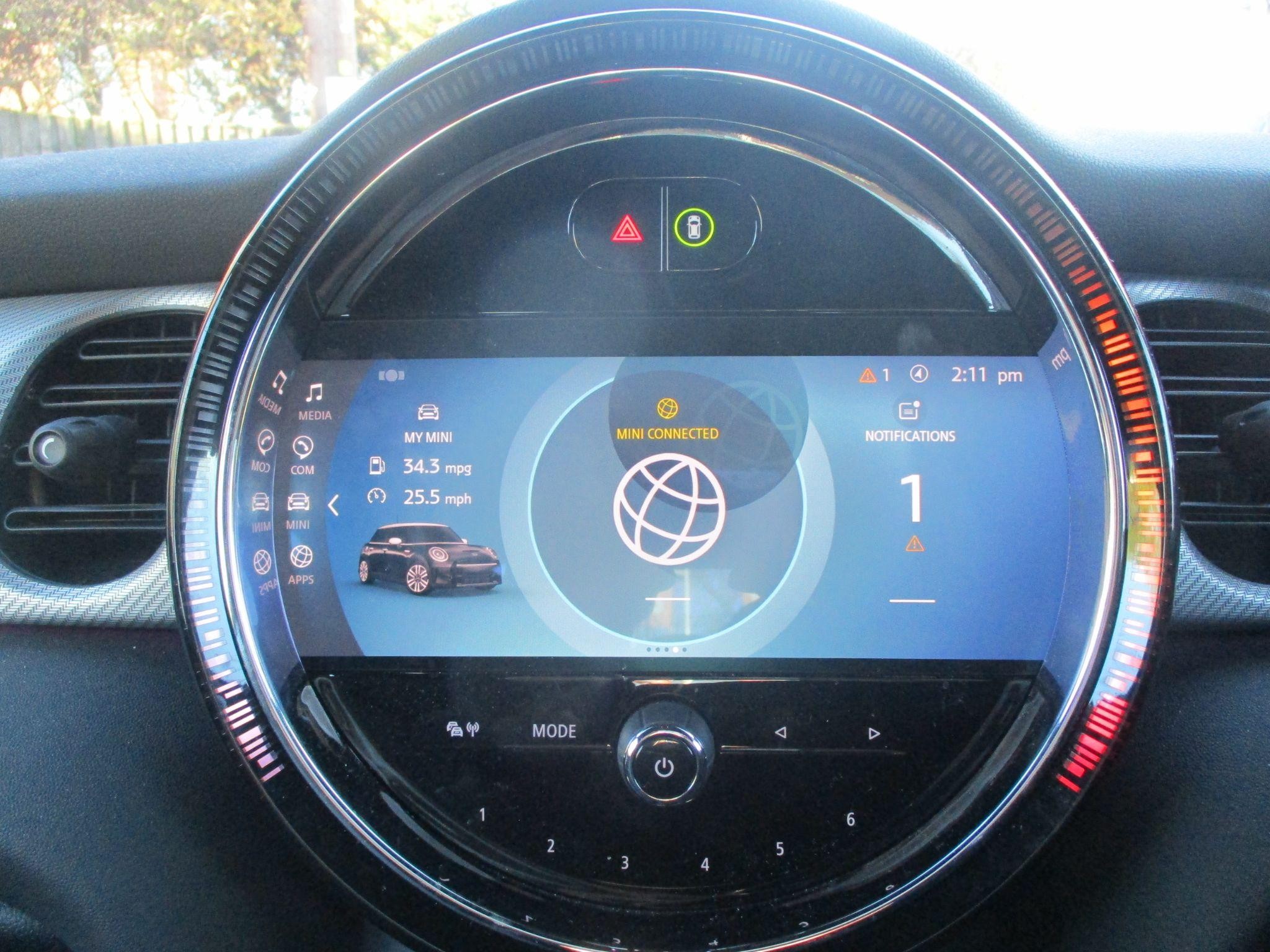 MINI Hatch Image 20