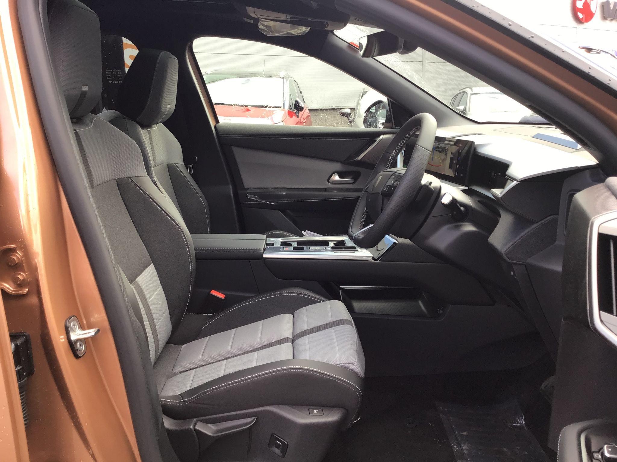 Vauxhall Grandland Image 10