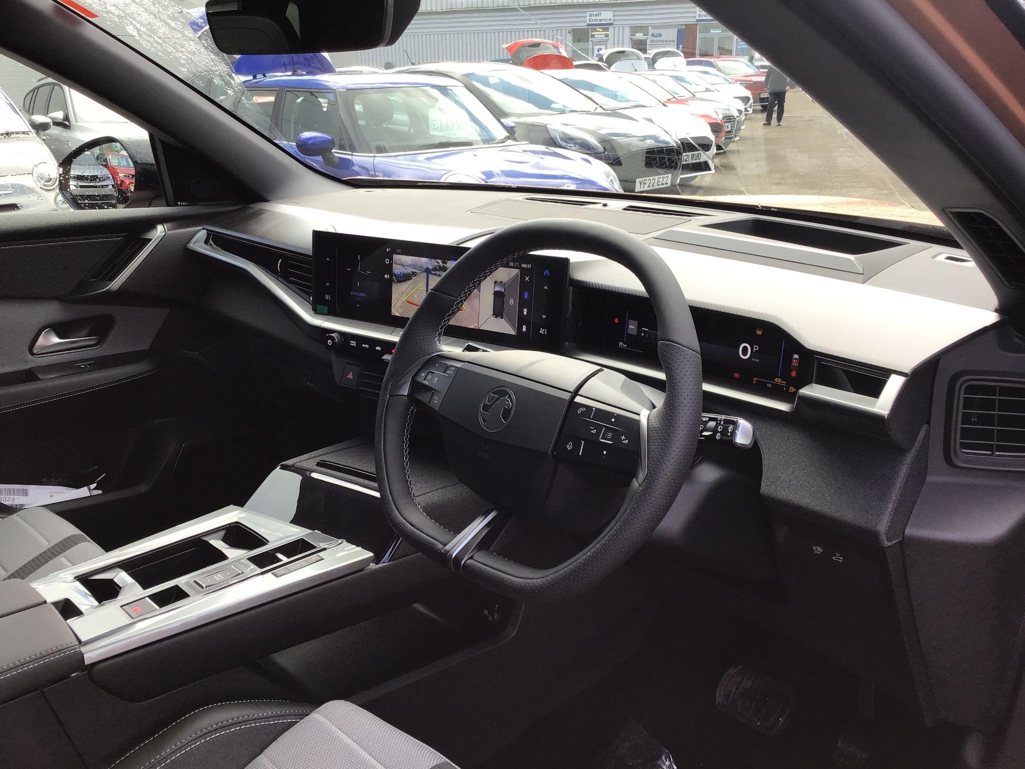 Vauxhall Grandland Image 11