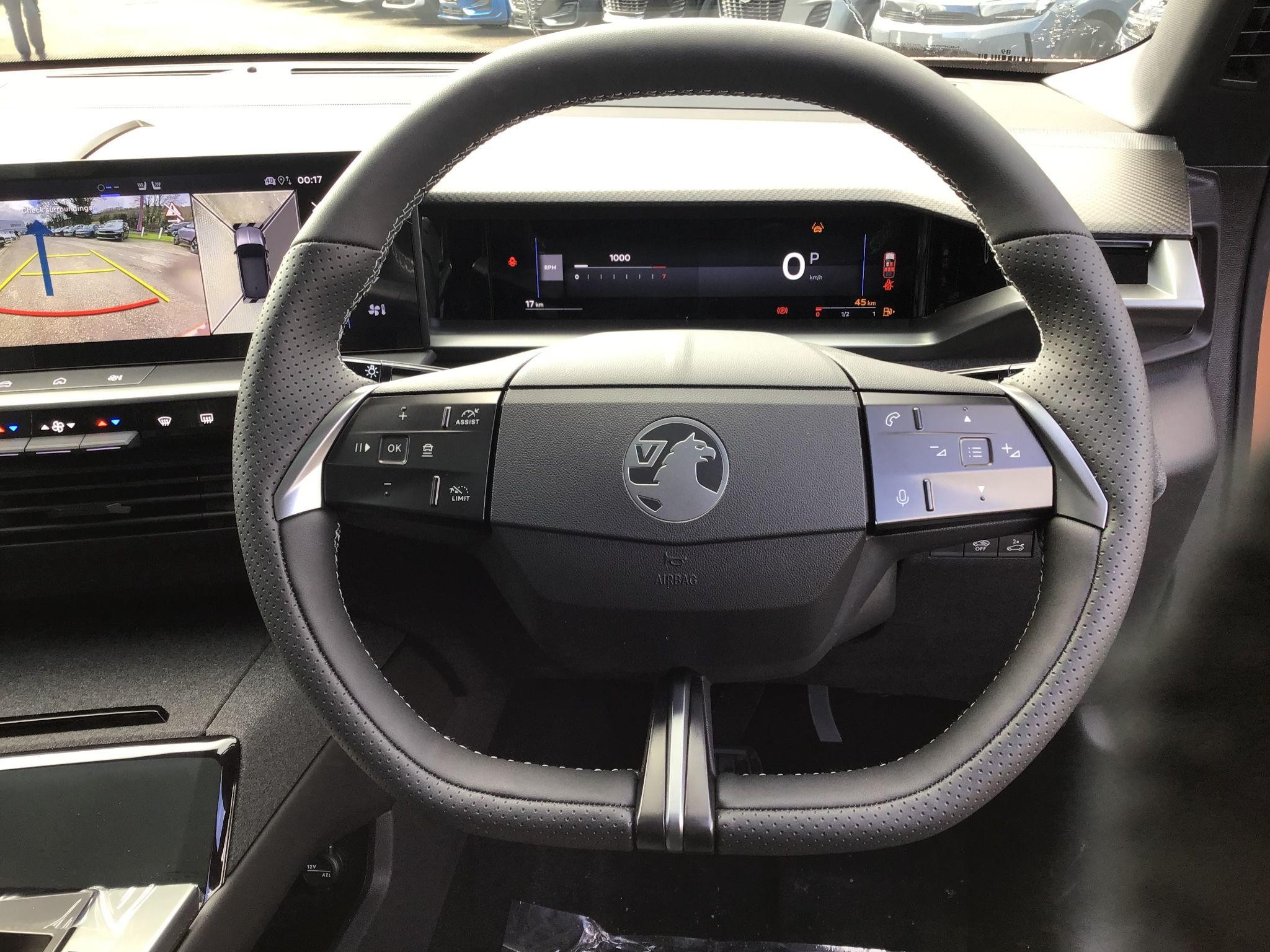 Vauxhall Grandland Image 12