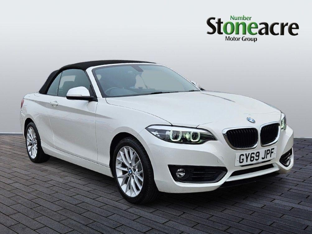 BMW 2 Series Image 1