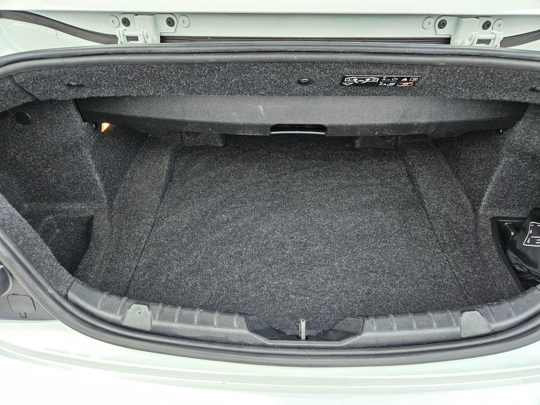 BMW 2 Series Image 10