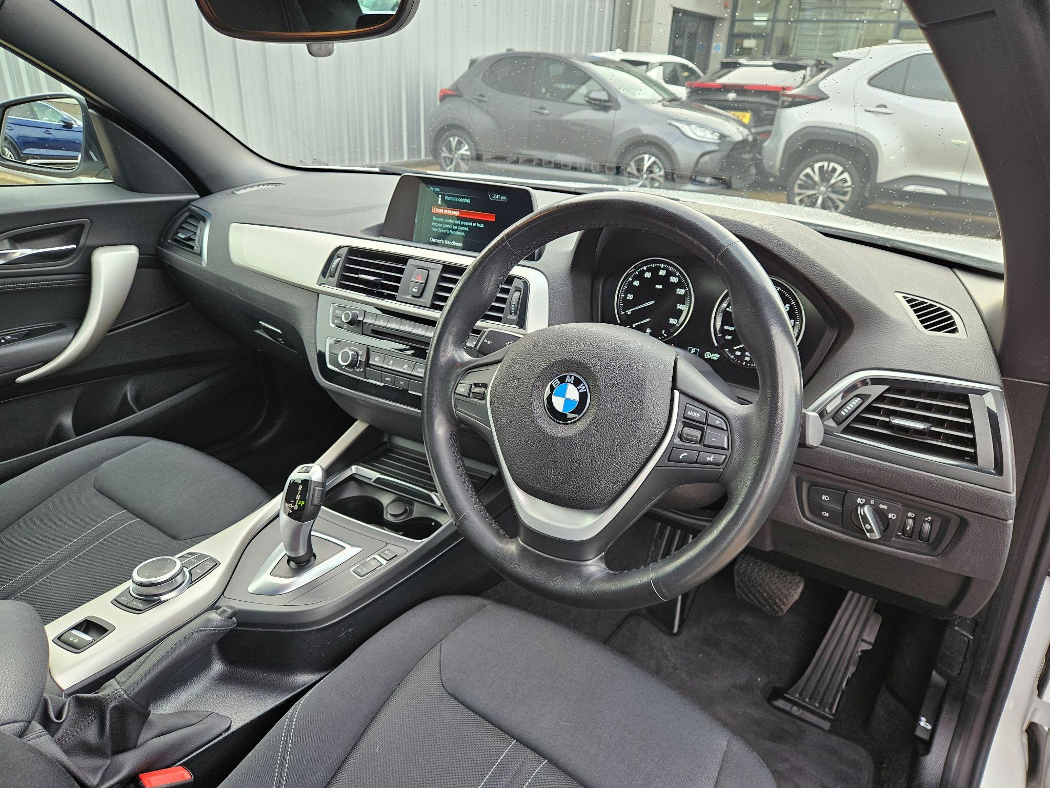 BMW 2 Series Image 11