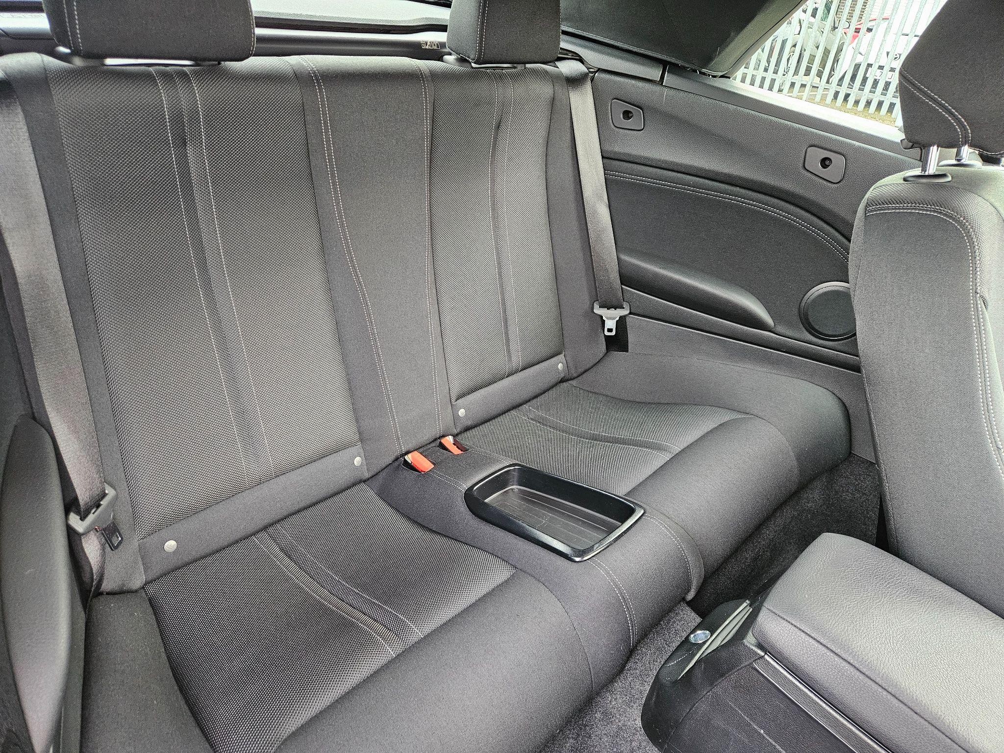 BMW 2 Series Image 18