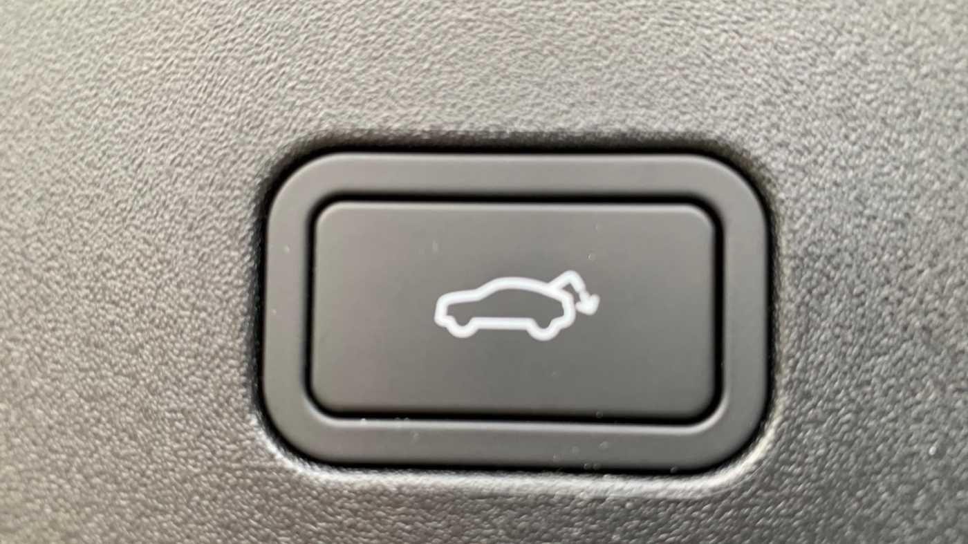 Volvo EX30 Image 77