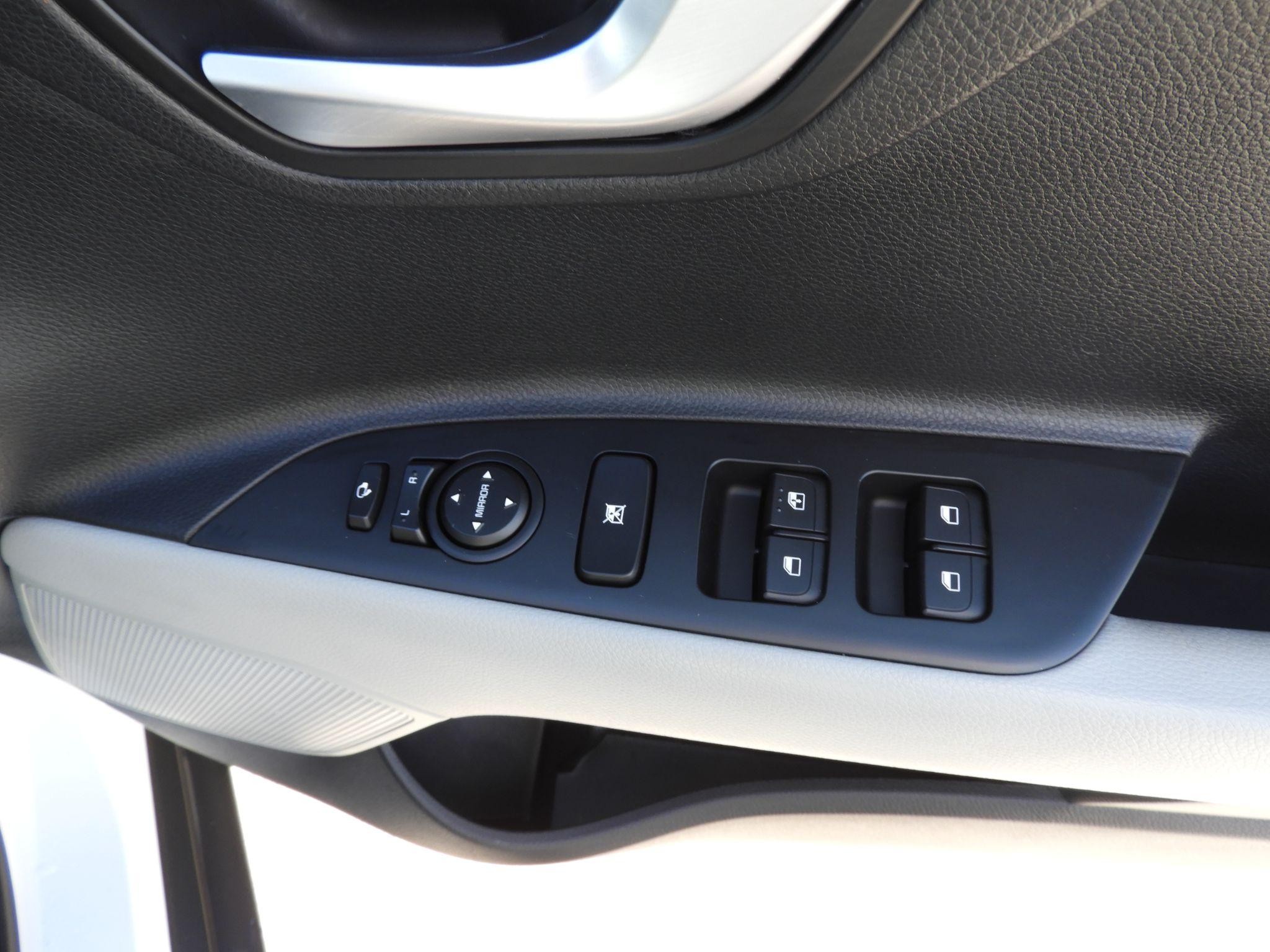 Kia Stonic Image 20
