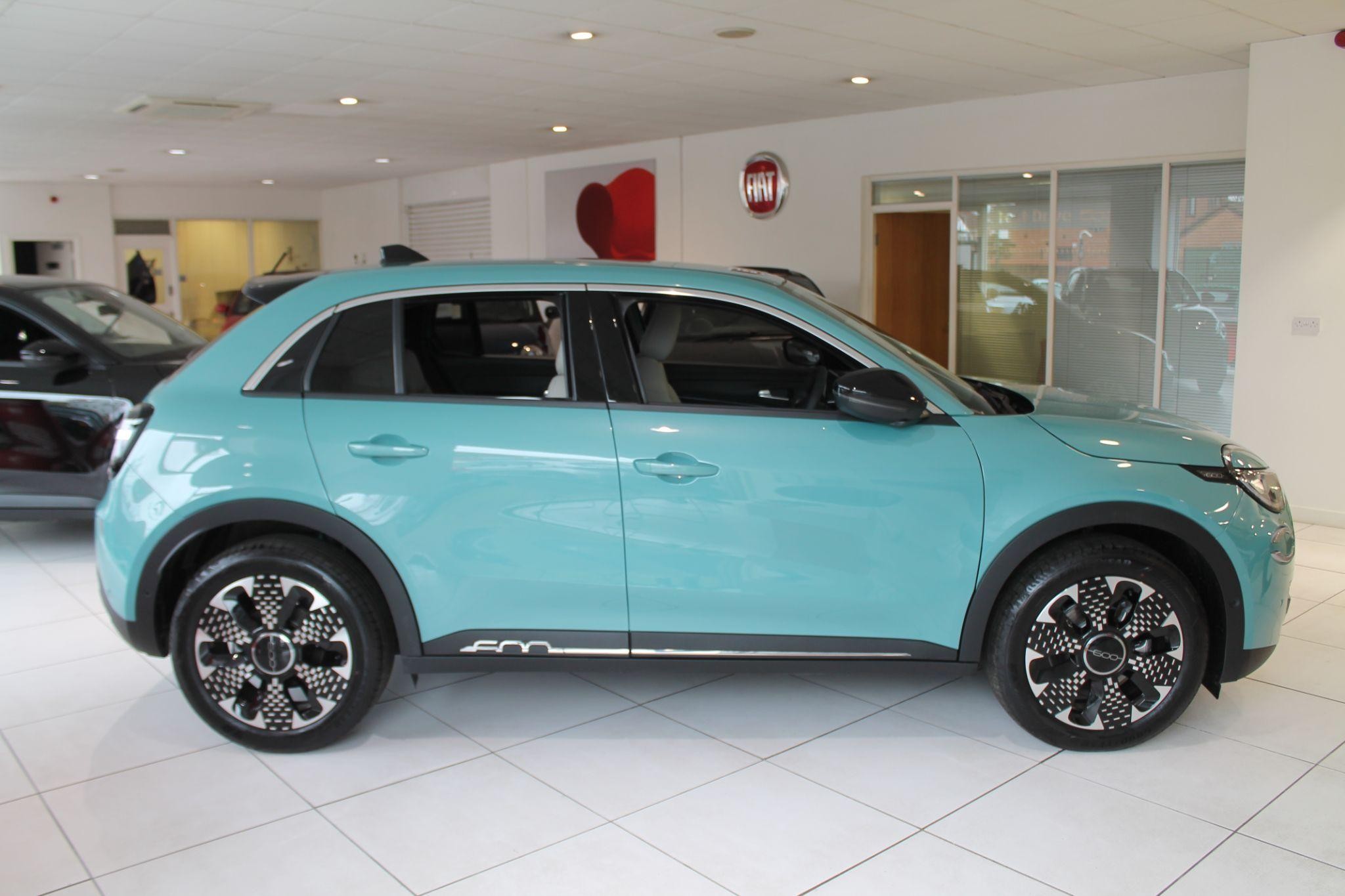 Fiat 600e Image 2